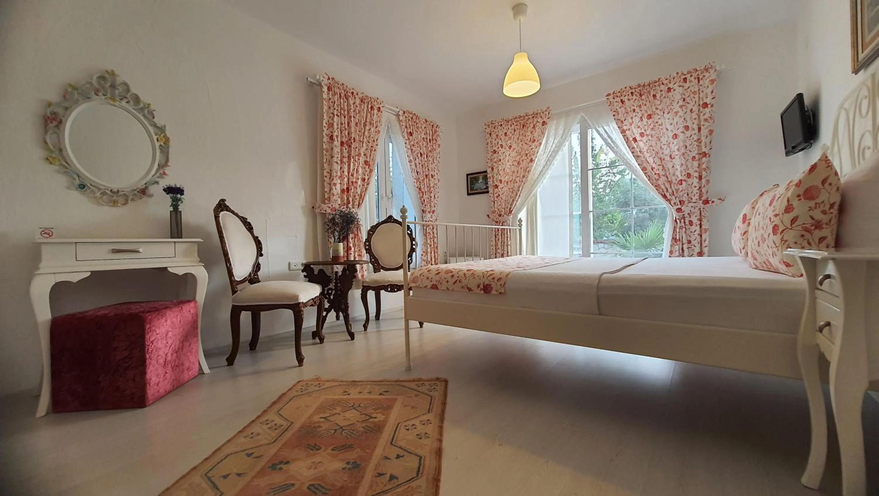 Bed in Adelfia Hotel