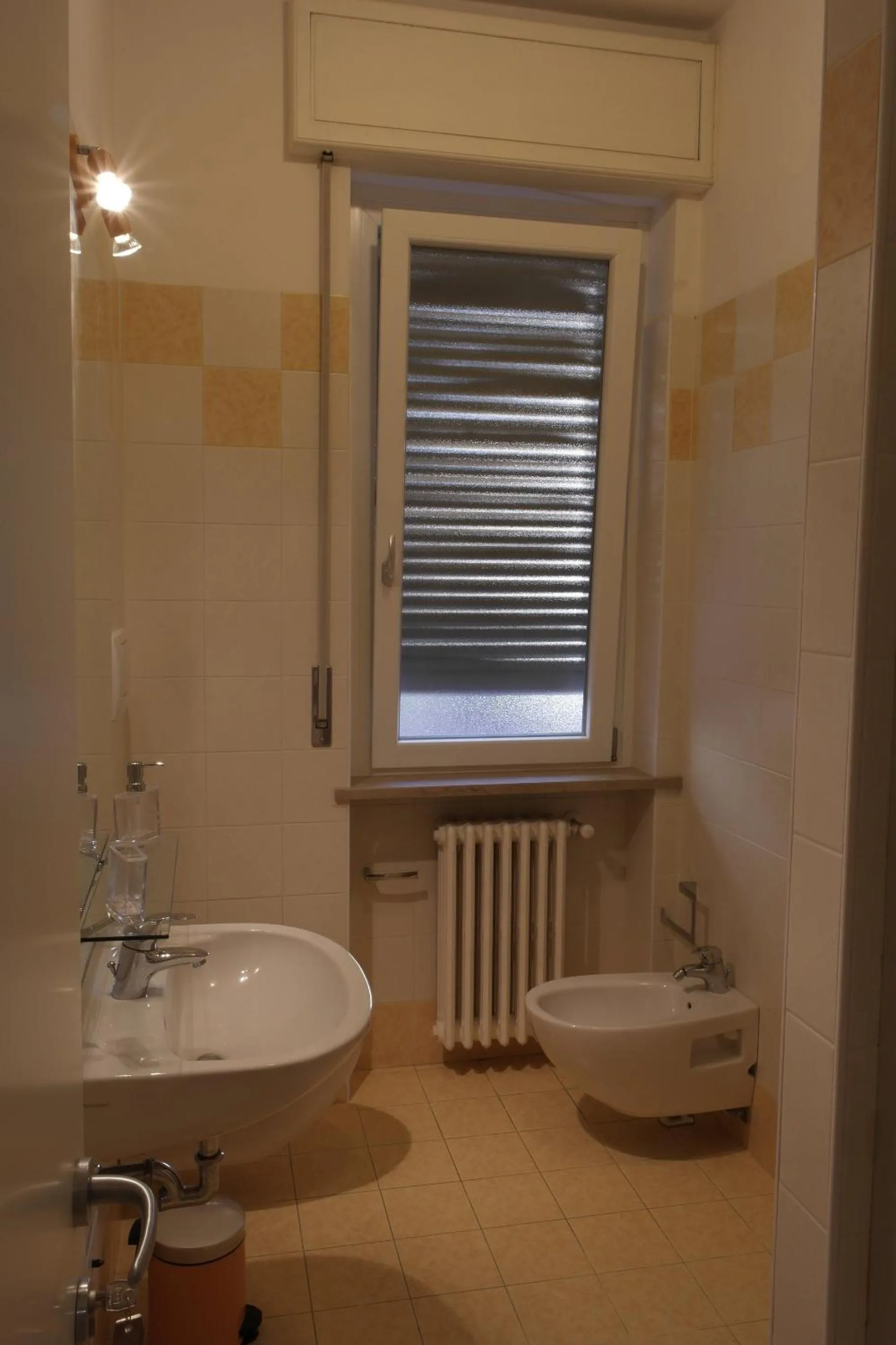 Bathroom in By Fralillo