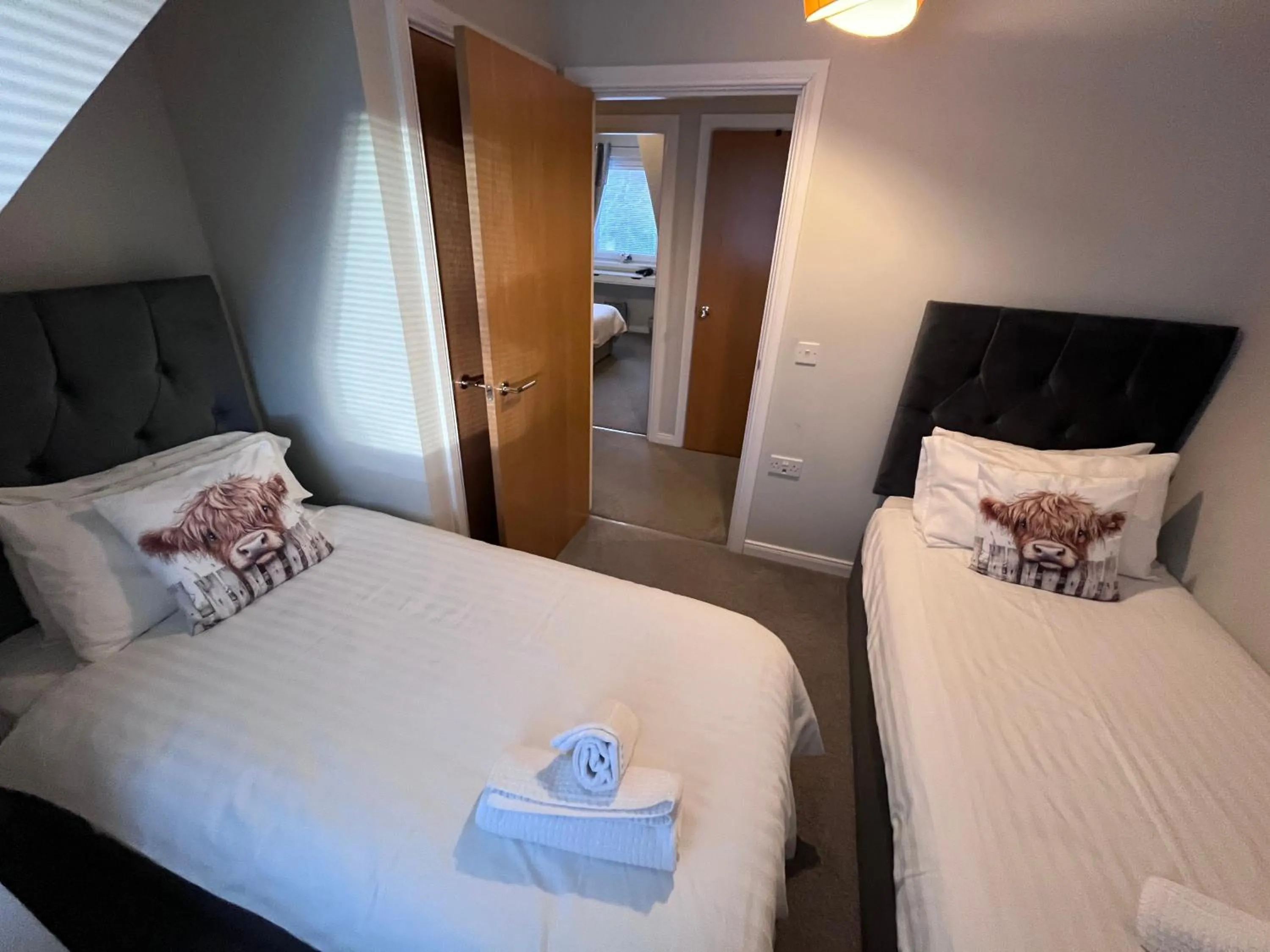 Two-Bedroom Apartment in Number 27