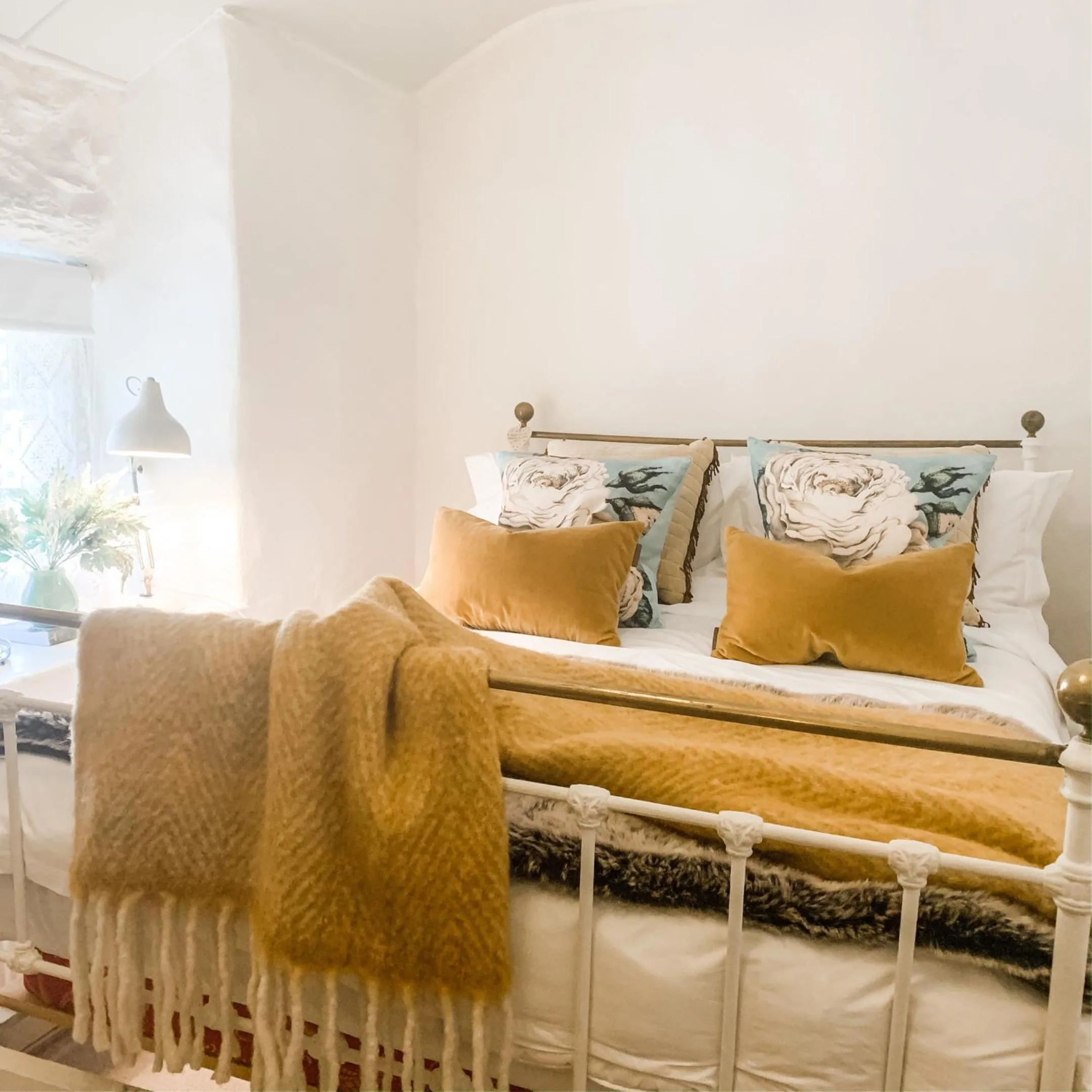 Bedroom, Bed in Snowdonia Stone Cottage