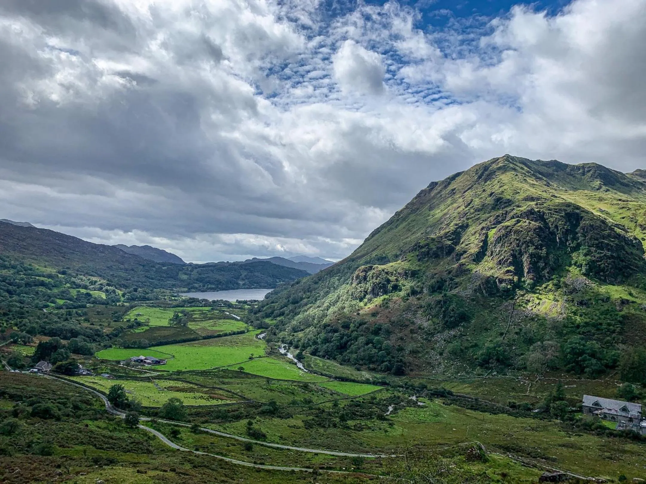 Neighbourhood in Snowdonia Stone Cottage