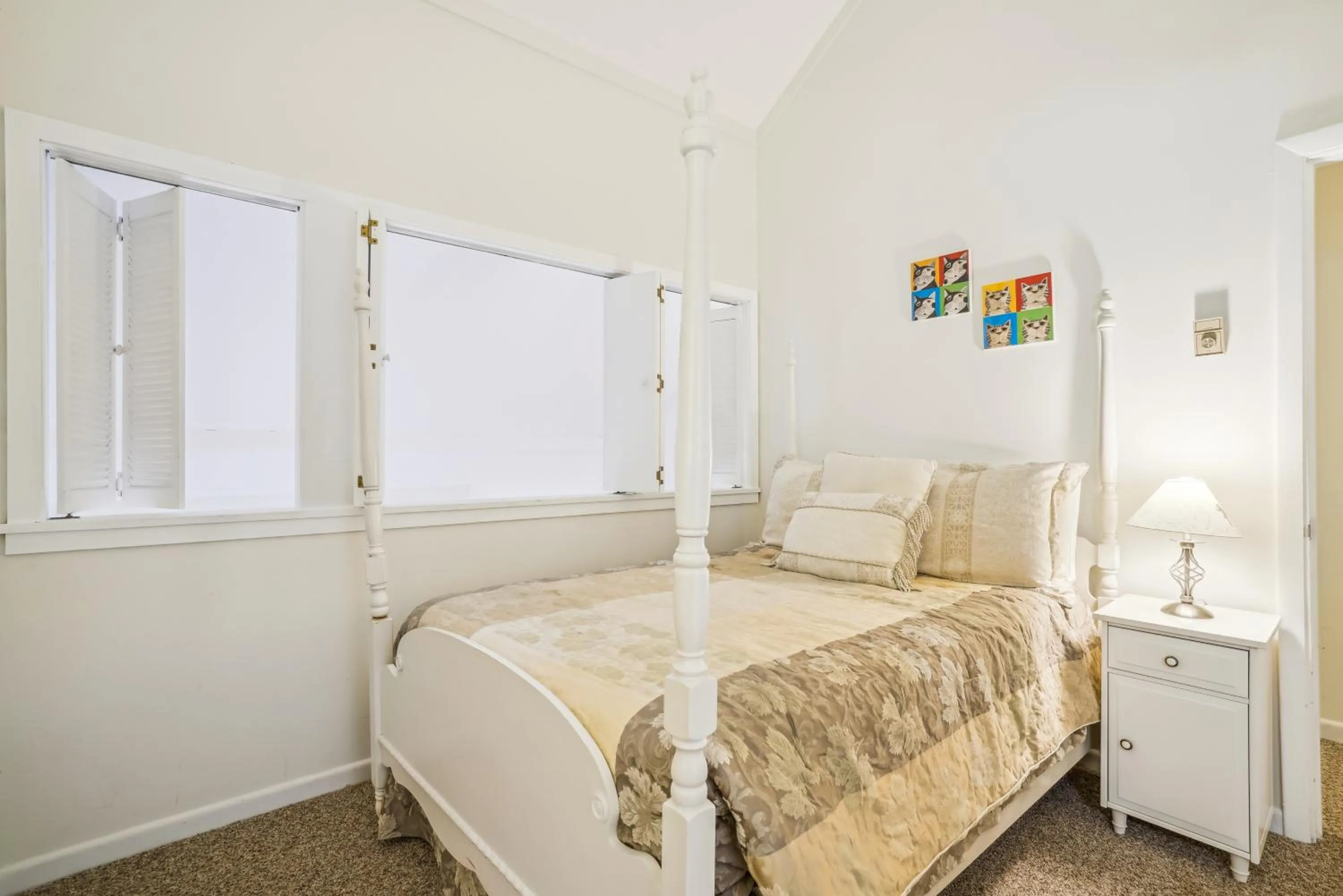 Bed in Three bedroom condo, Ski home Whiffletree E7