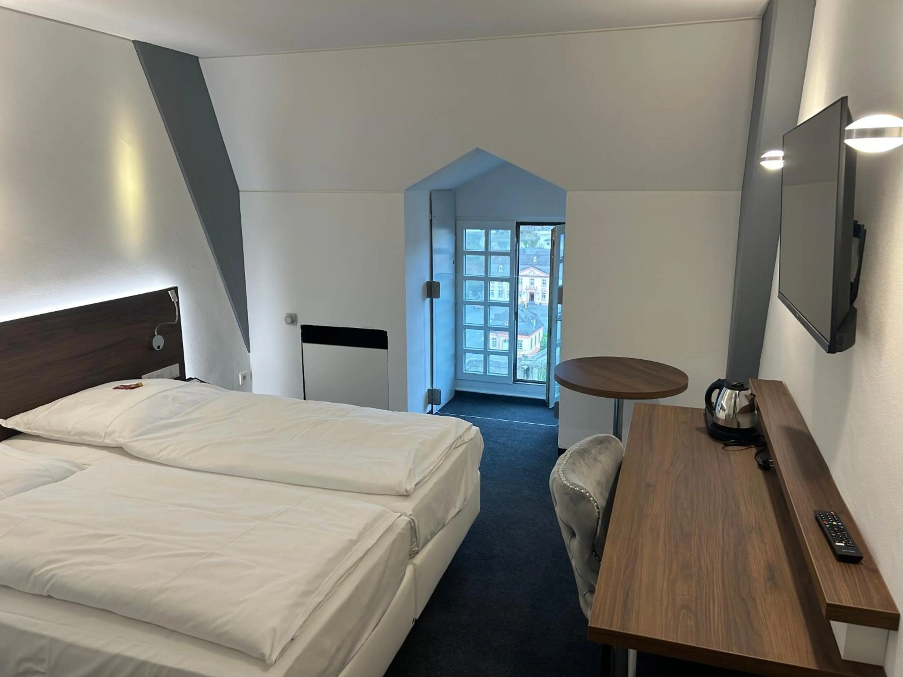 Bed in Schlosshotel Weilburg