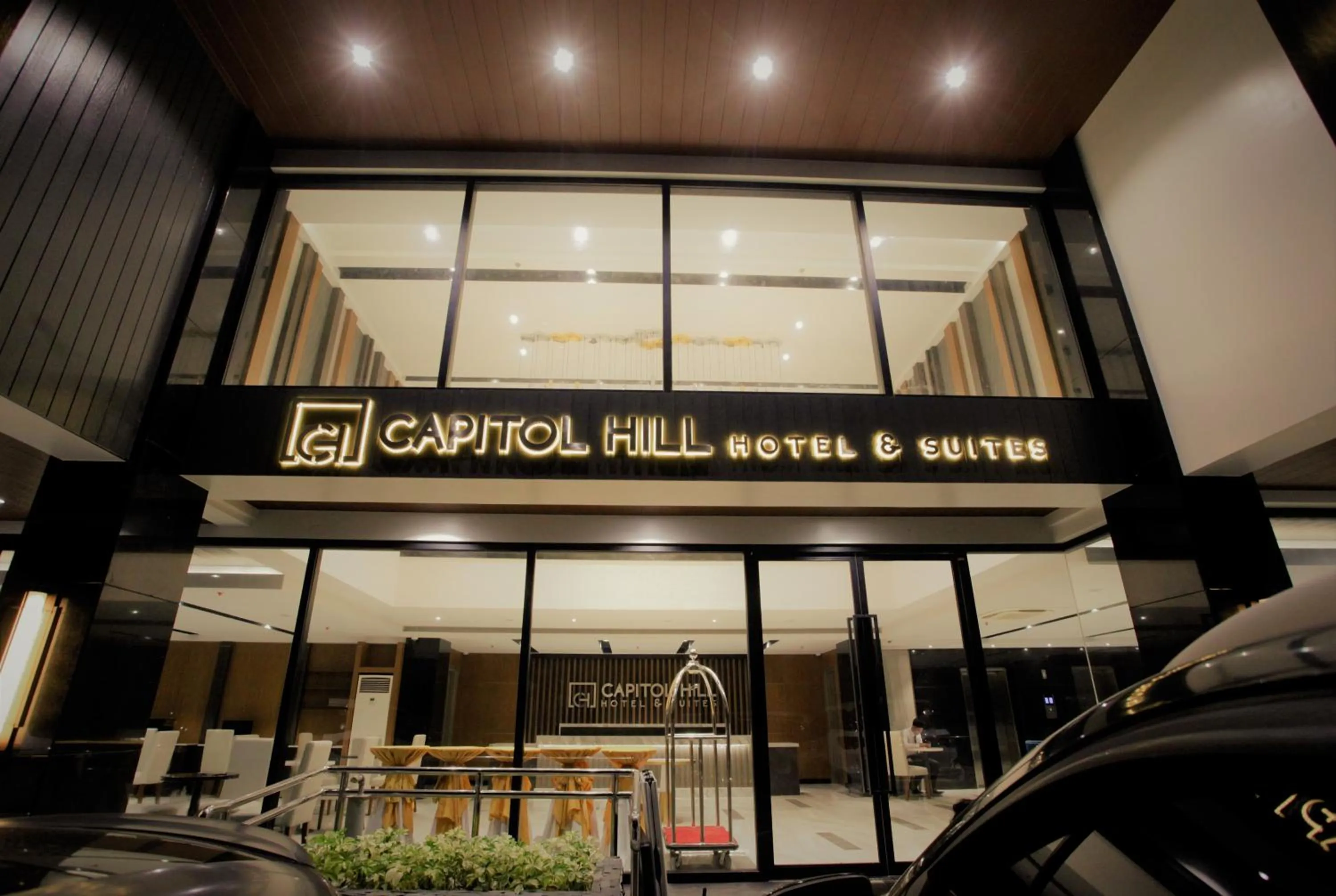 Facade/entrance in Capitol Hill Hotel and Suites