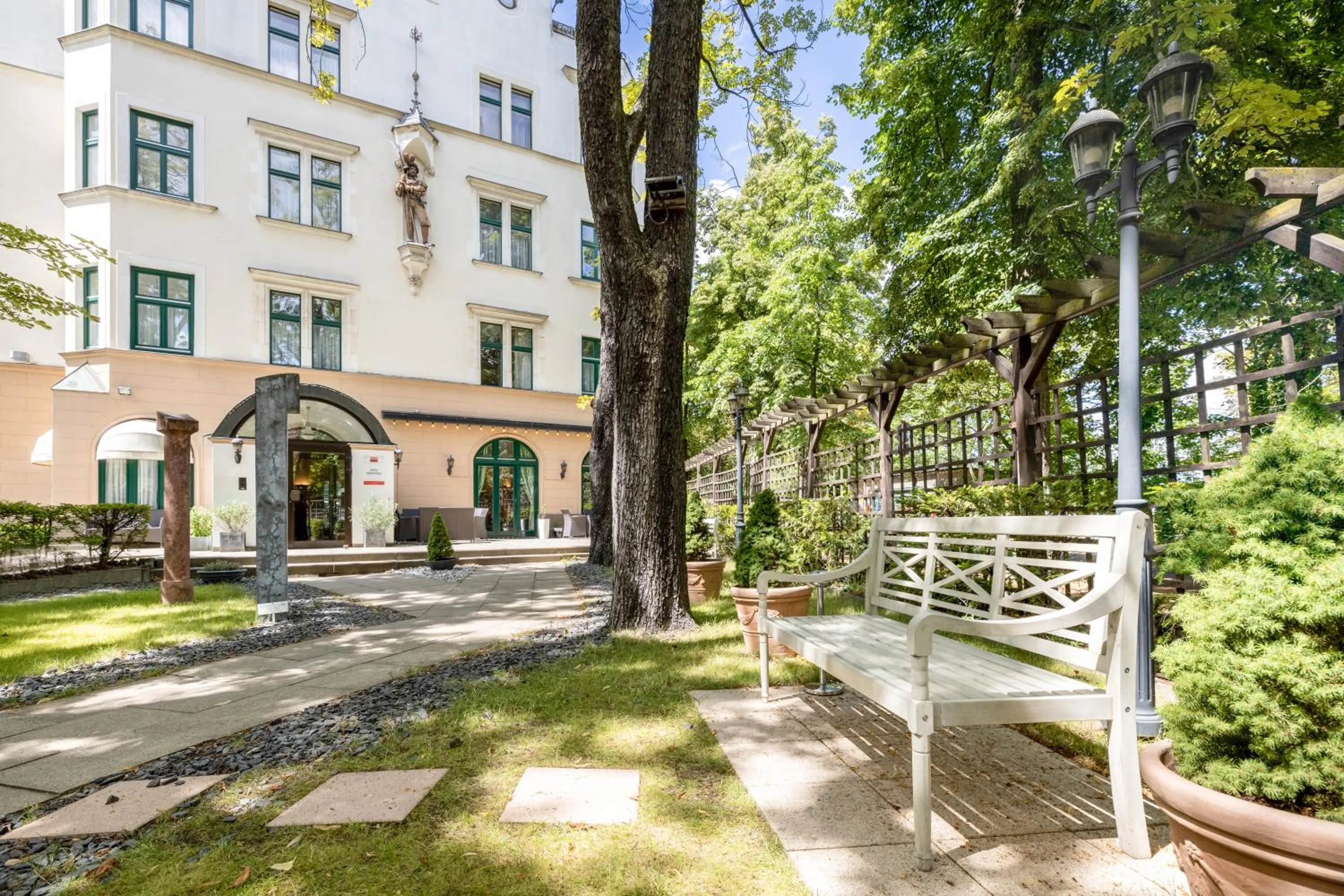 Patio in Hotel Kronprinz Berlin