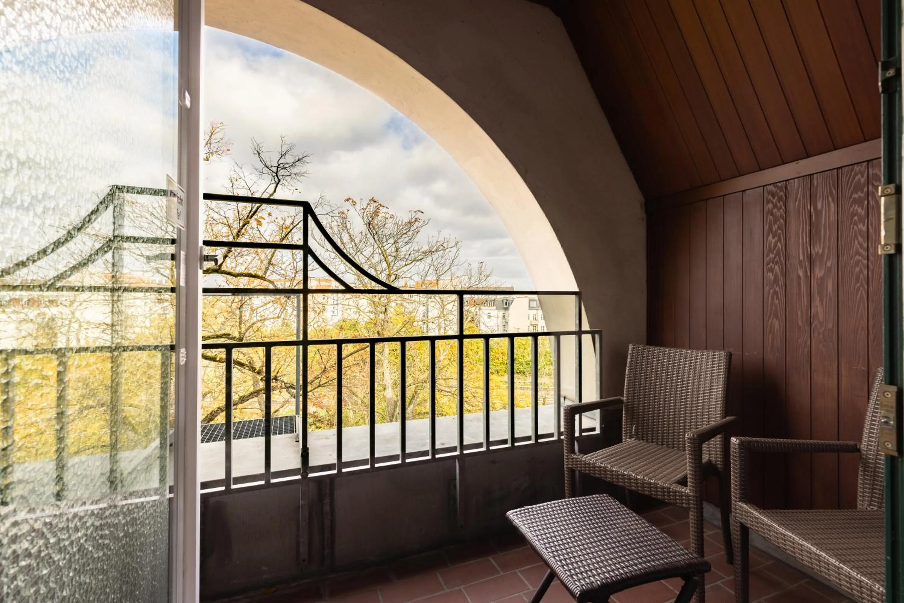 Photo of the whole room in Hotel Kronprinz Berlin