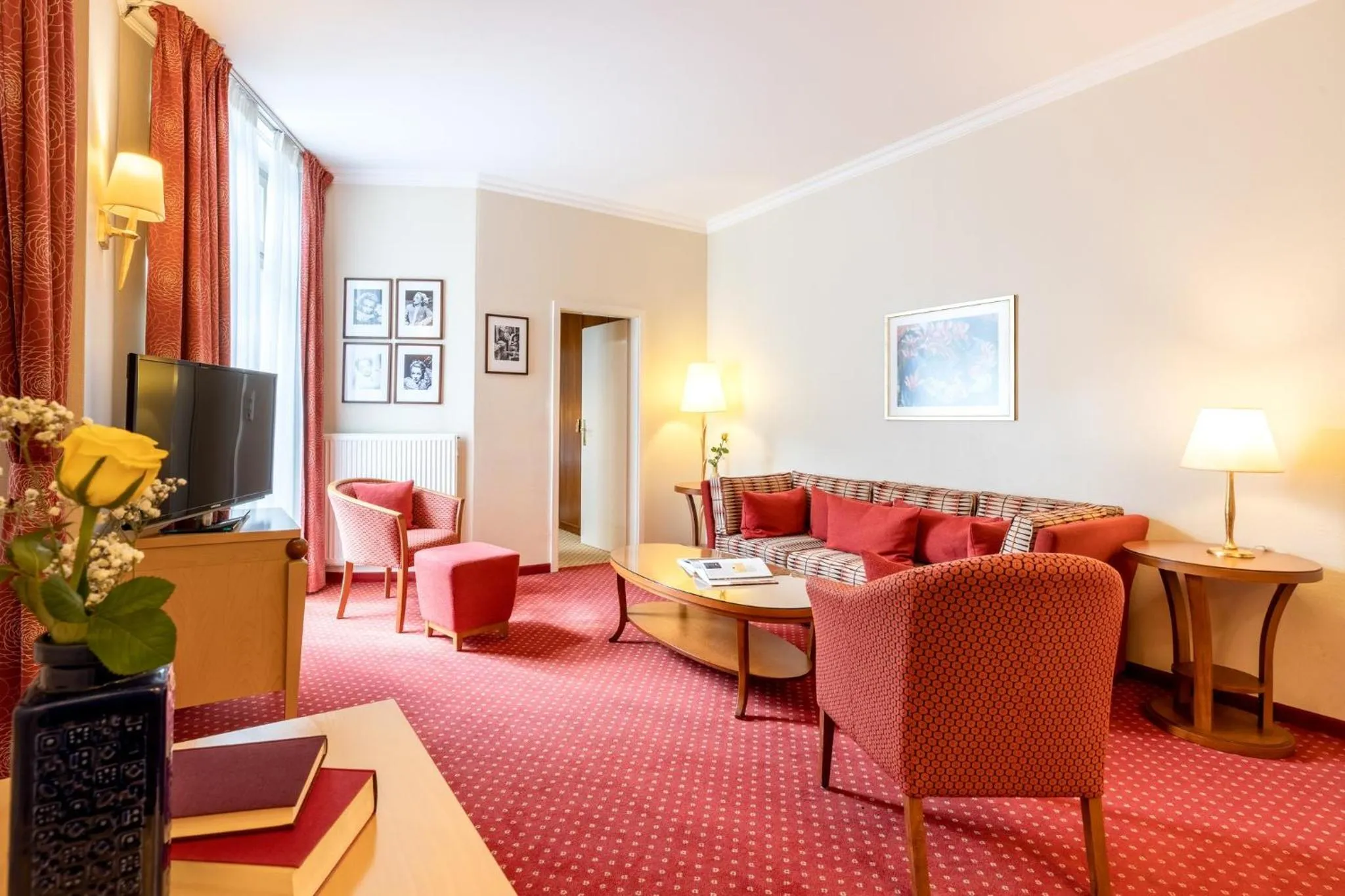 Bedroom in Garner Hotel Berlin - Messe by IHG