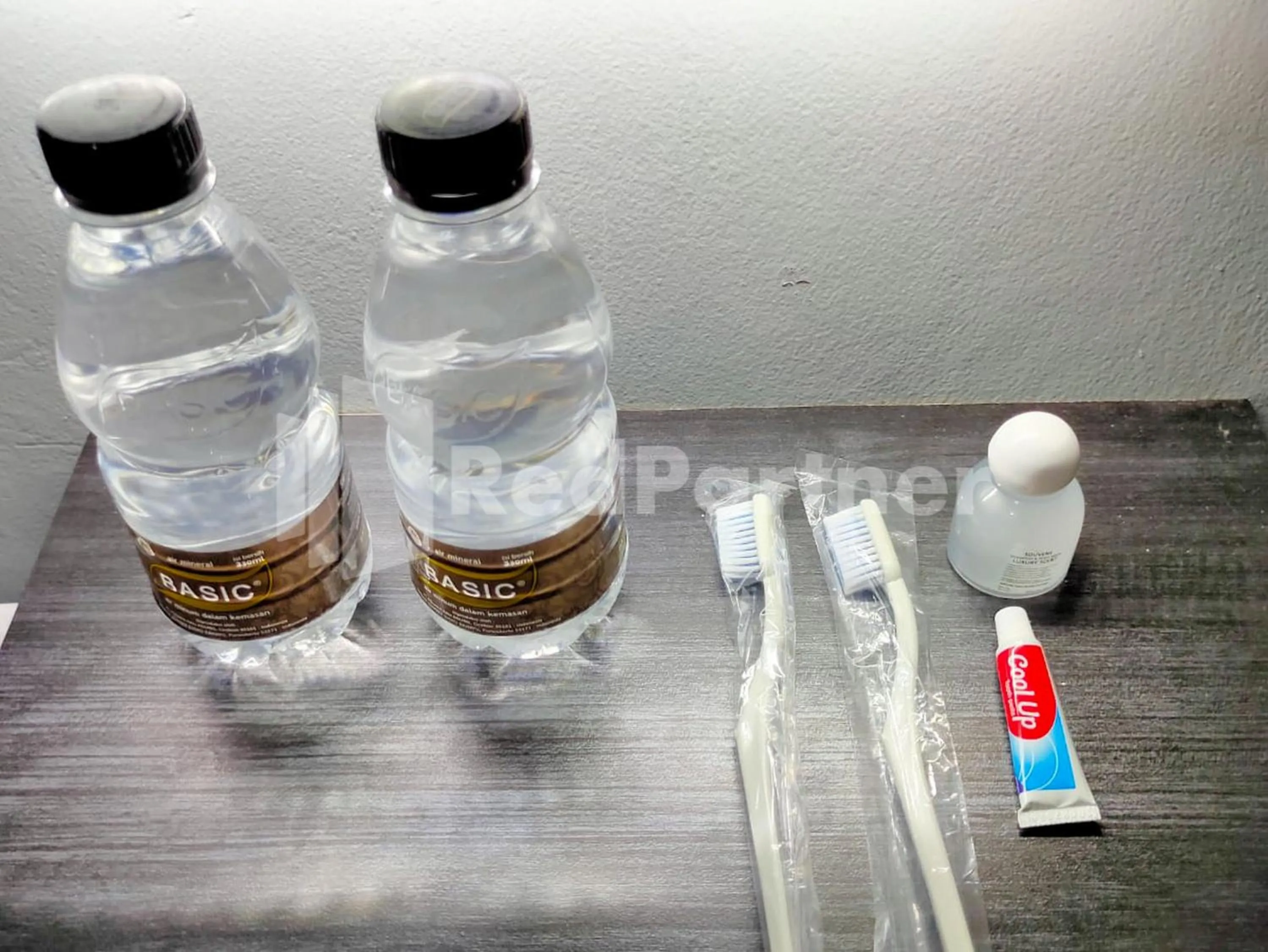 Bedroom in SPOT ON 2815 Hotel Damai