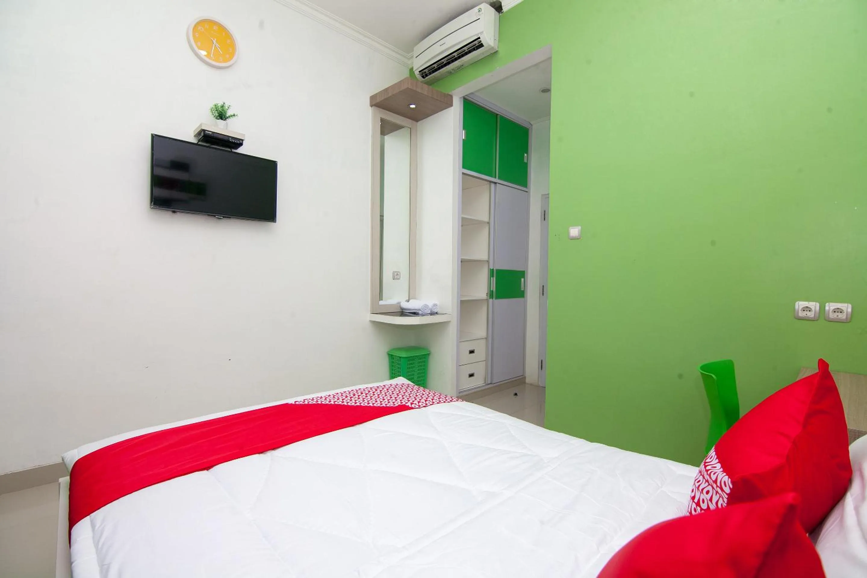 Bedroom, Bed in Hotel O D'residence Syariah