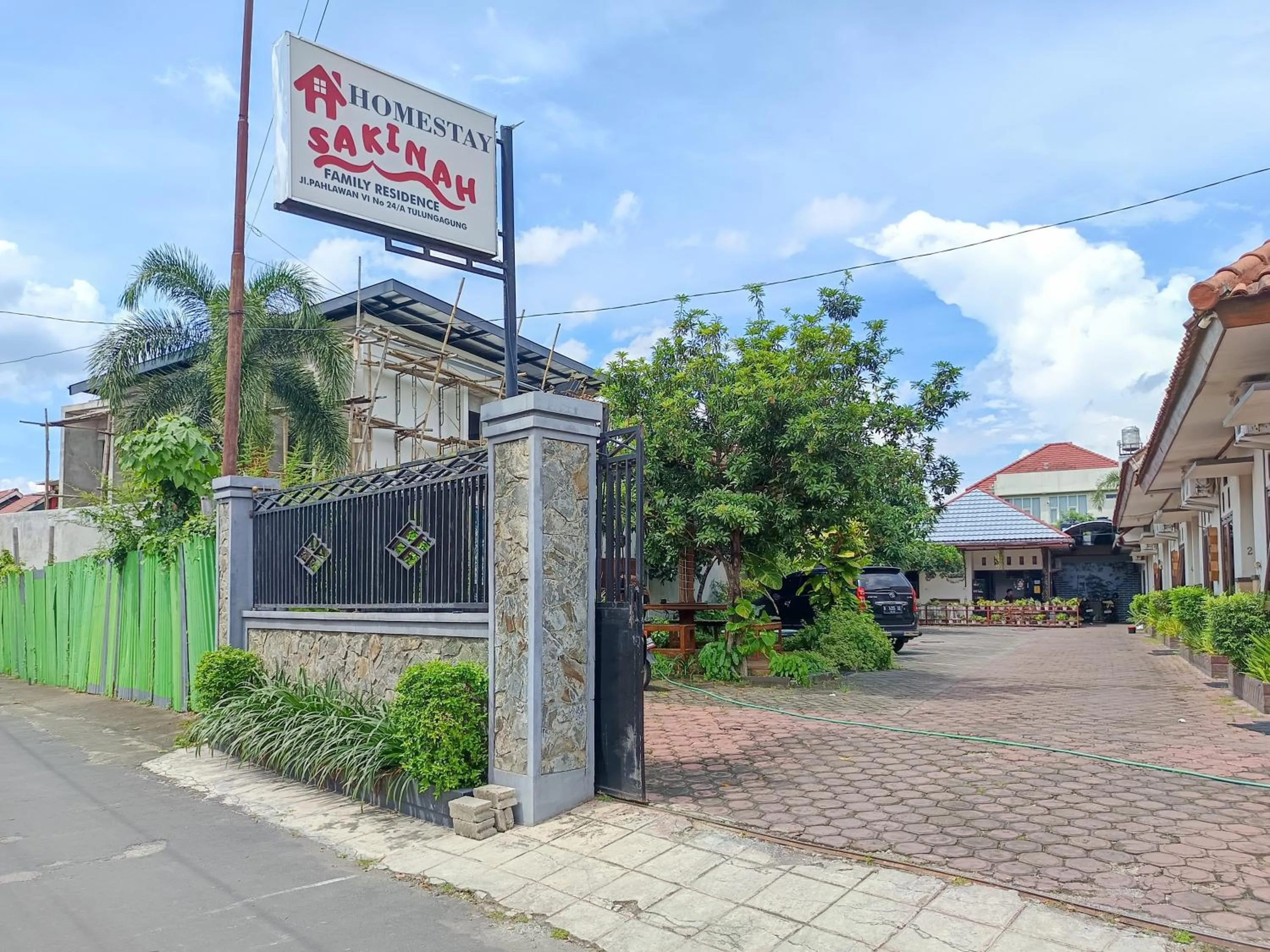 Facade/entrance in Sakinah Family Residence
