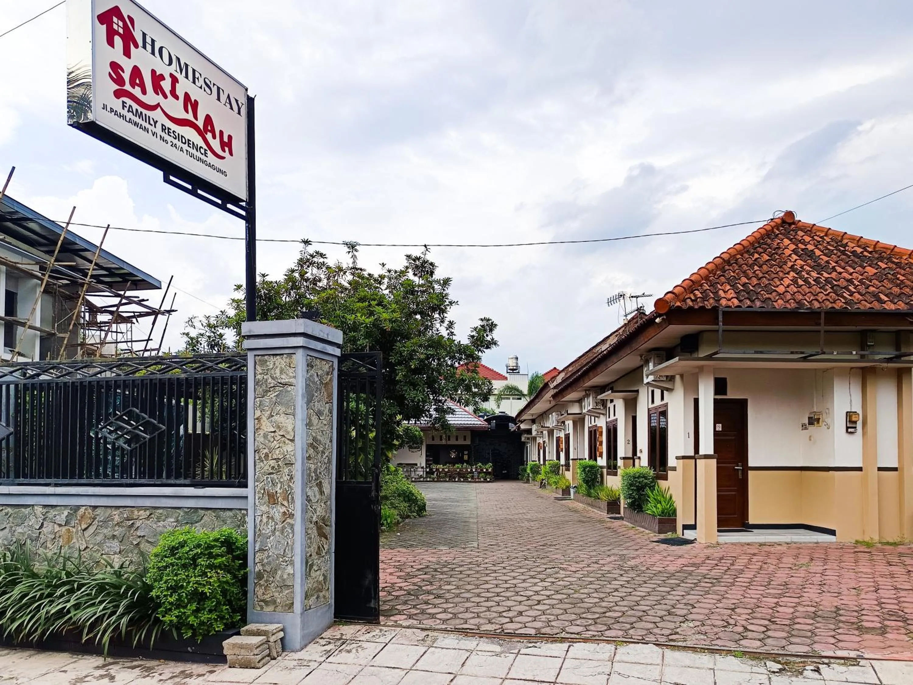 Facade/entrance in Sakinah Family Residence