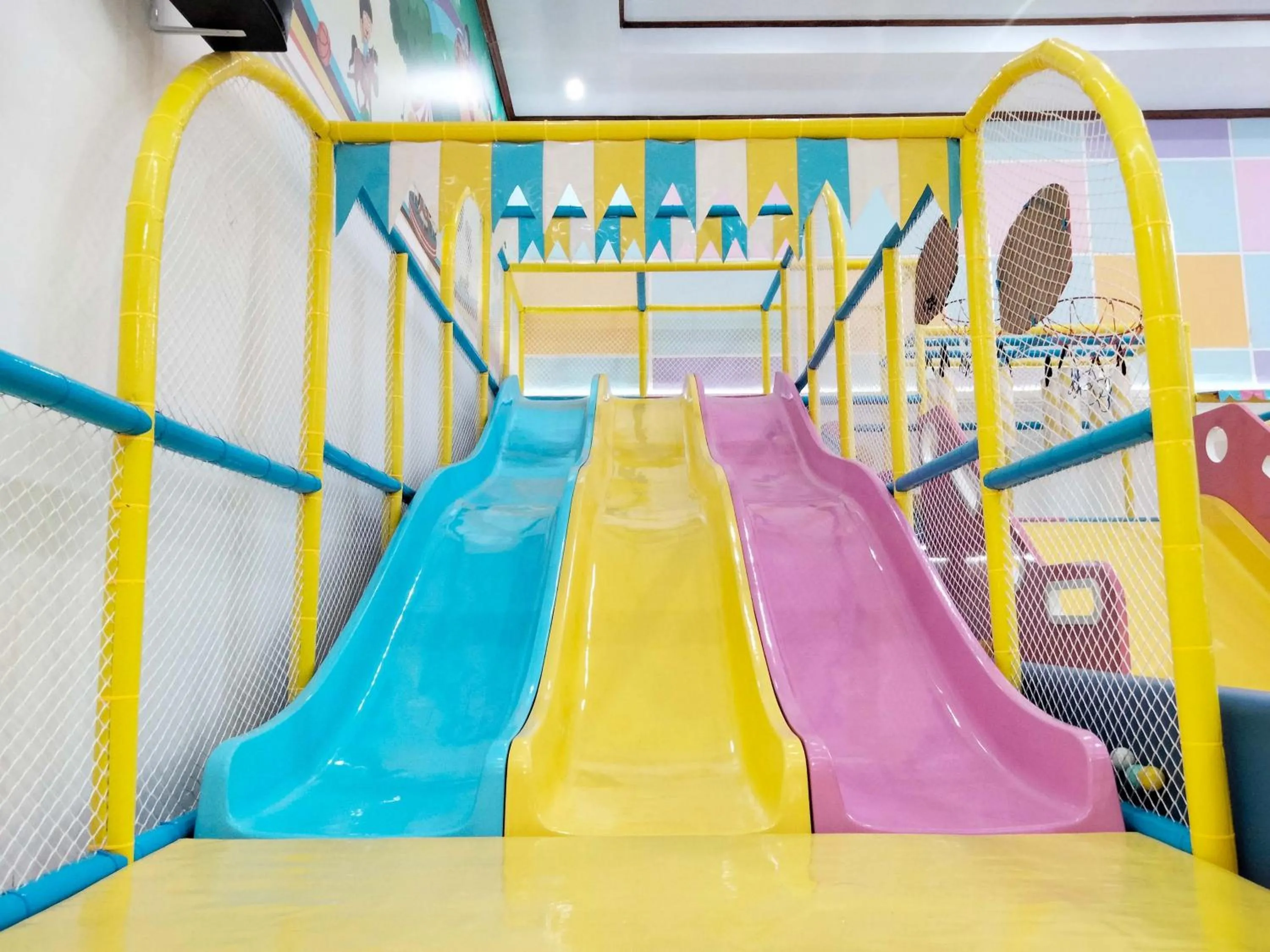 Children play ground in Sartika Hotel Mitra RedDoorz Pati