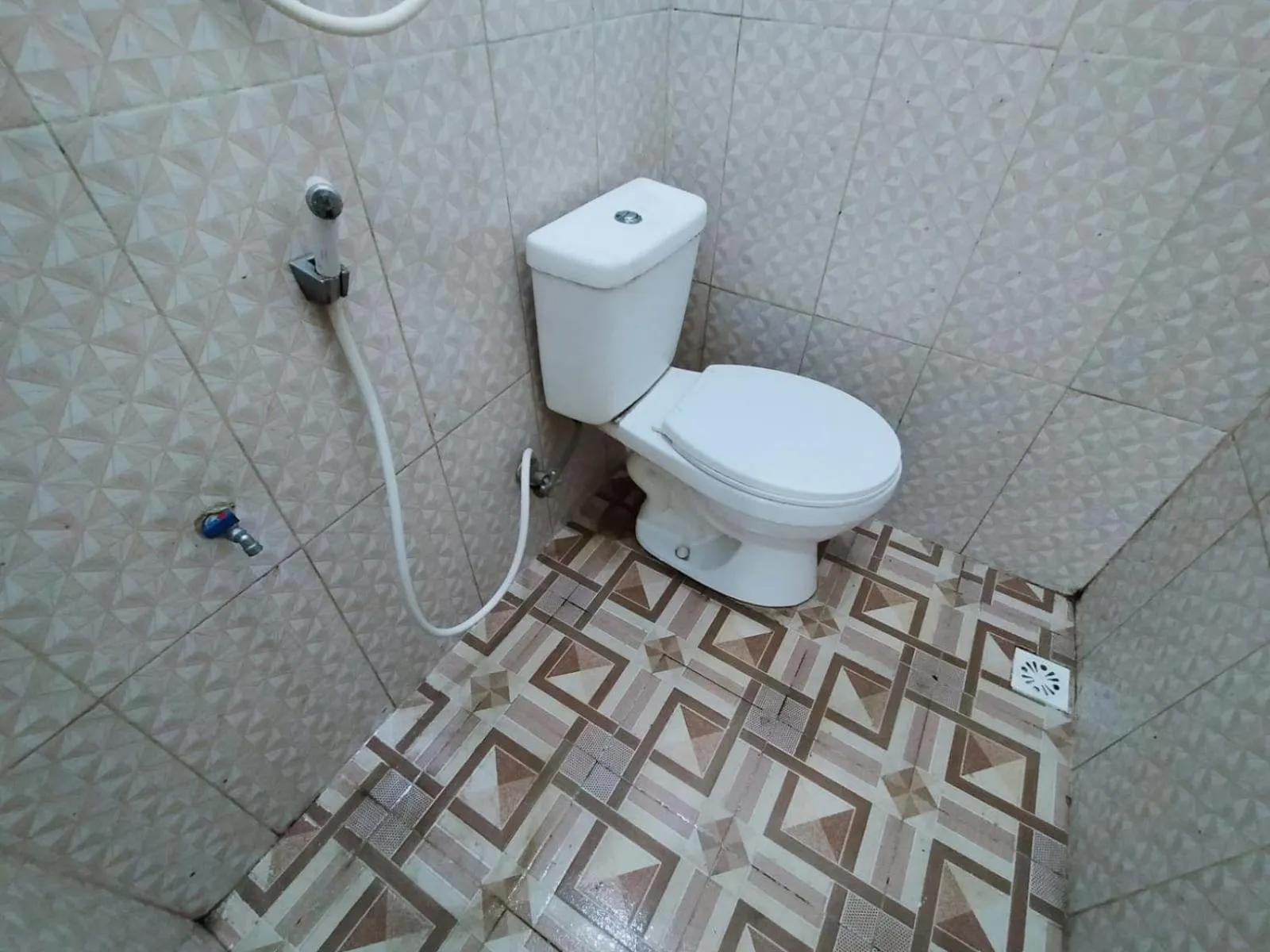 Bathroom in Hotel O Griya Annisa