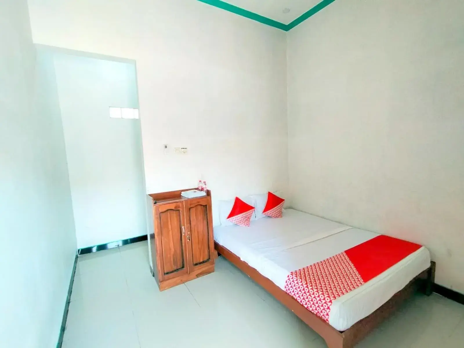 Standard Double Room in Hotel O Griya Annisa Standard Double Room in Hotel O Griya Annisa