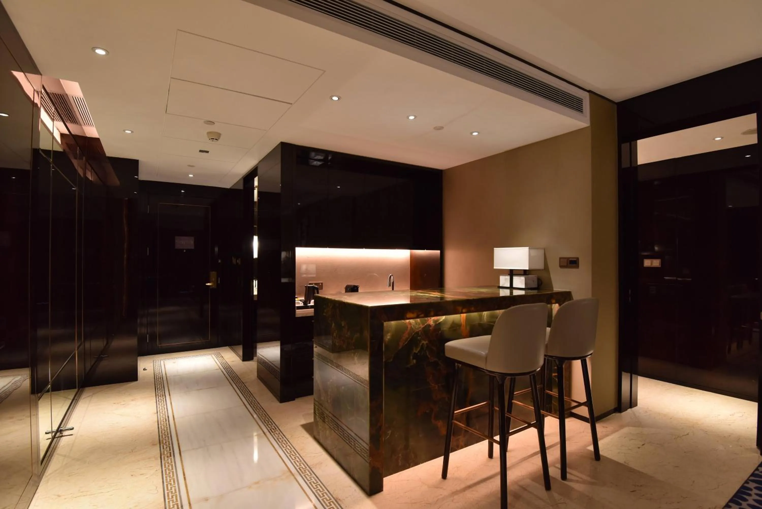 Vignette Collection Haikou Yatter Hotel by IHG