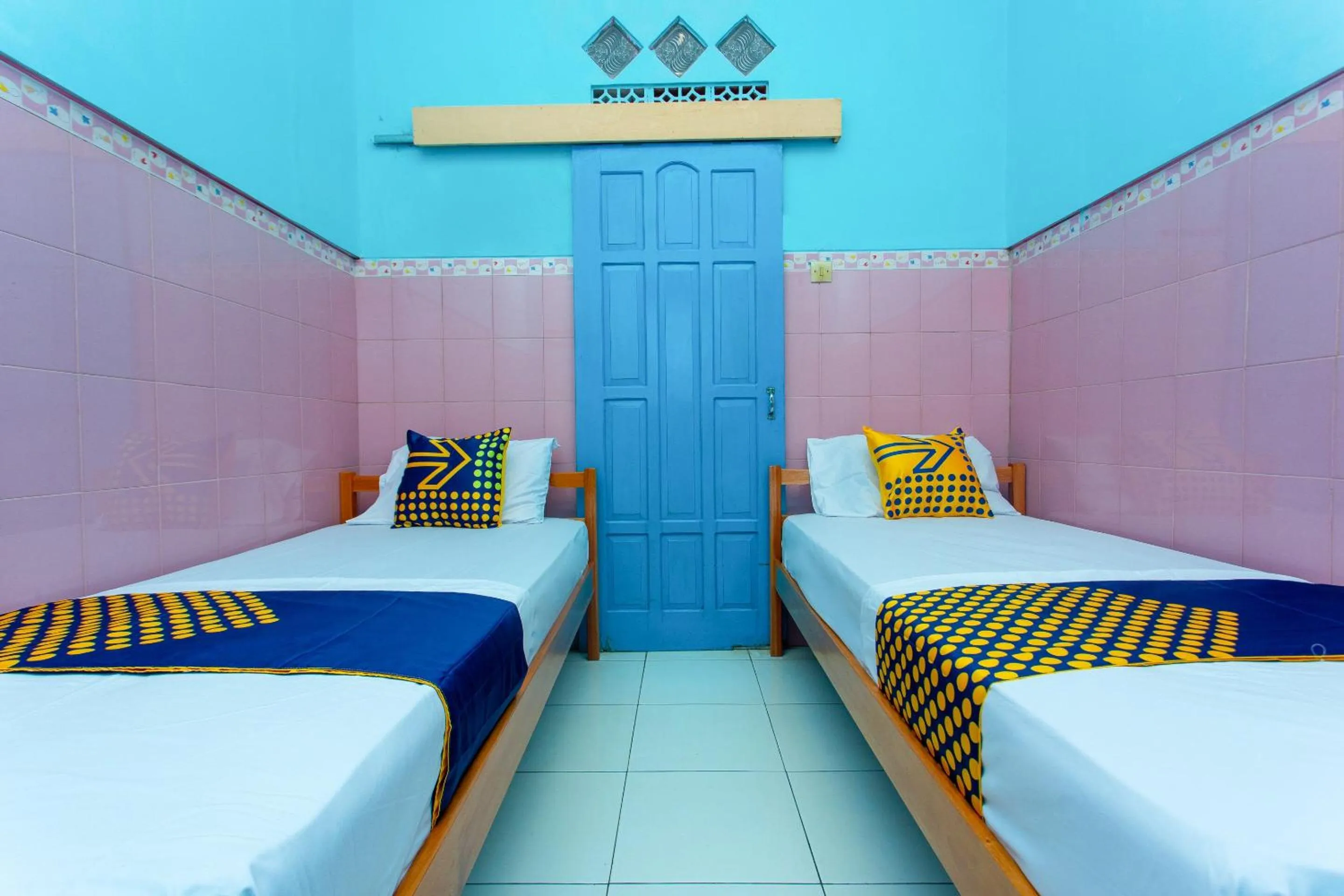 Bedroom in Hotel O Budi