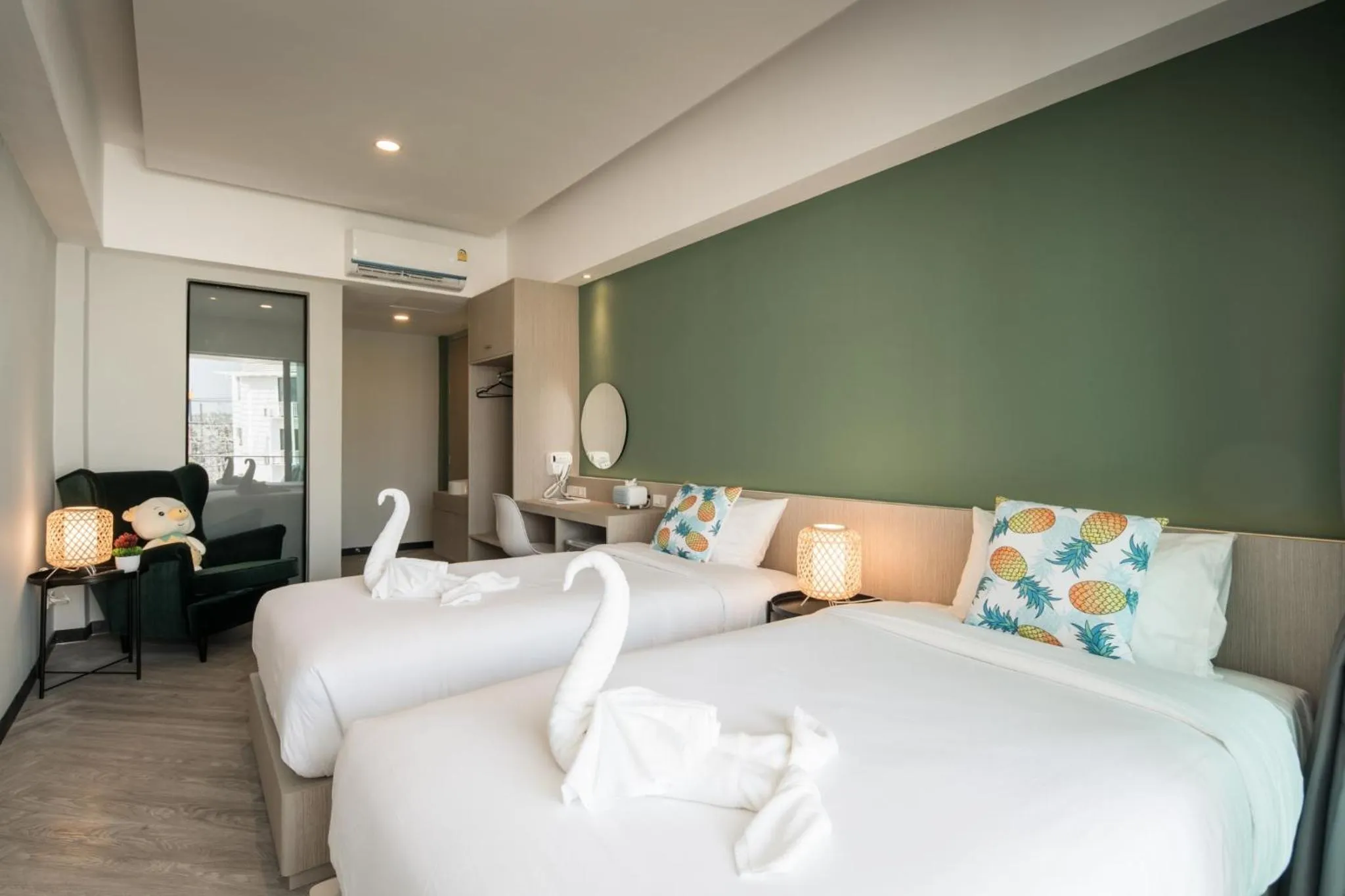 Photo of the whole room, Bed in Yanud Residence