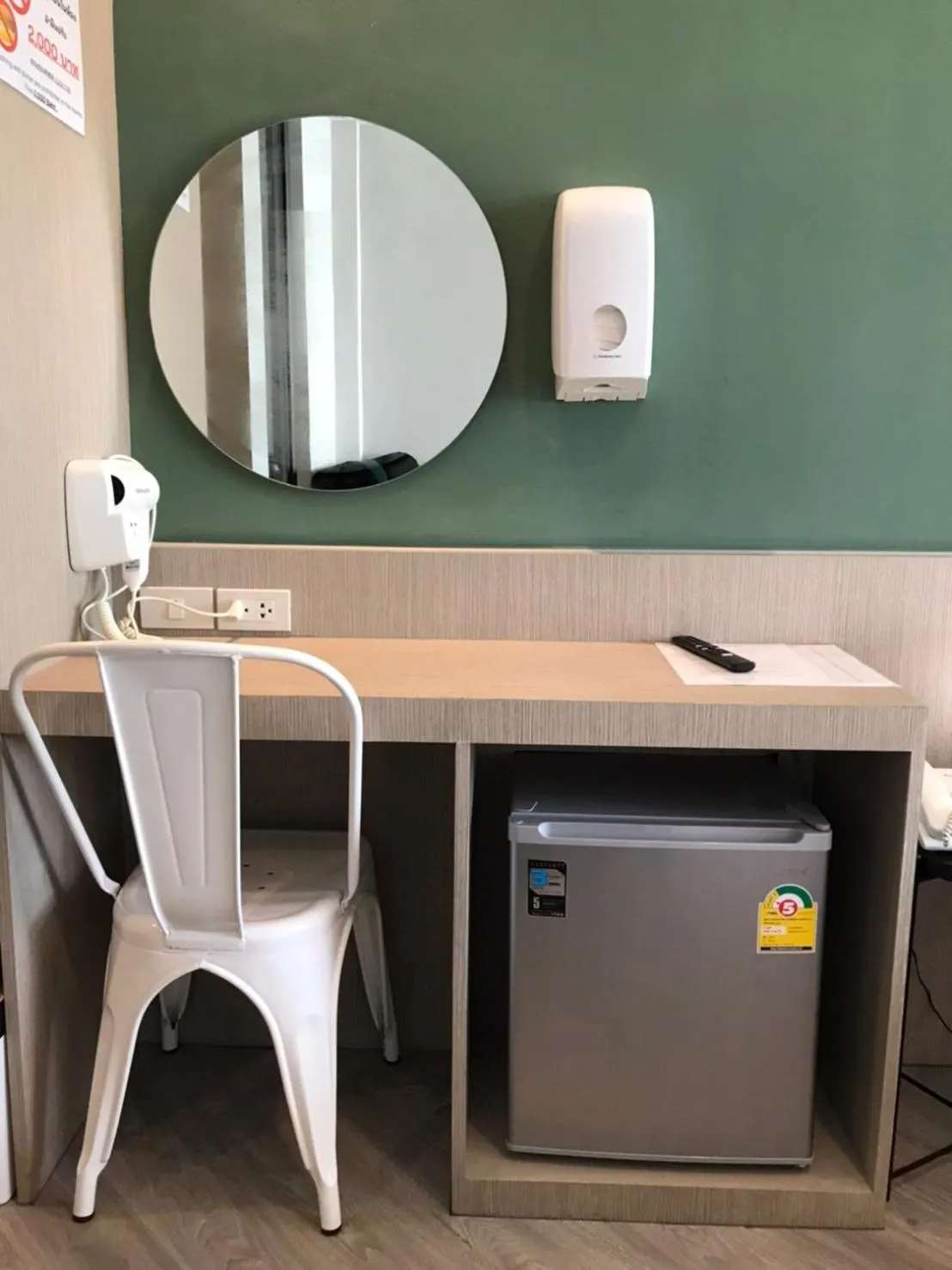 hair dresser in Yanud Residence