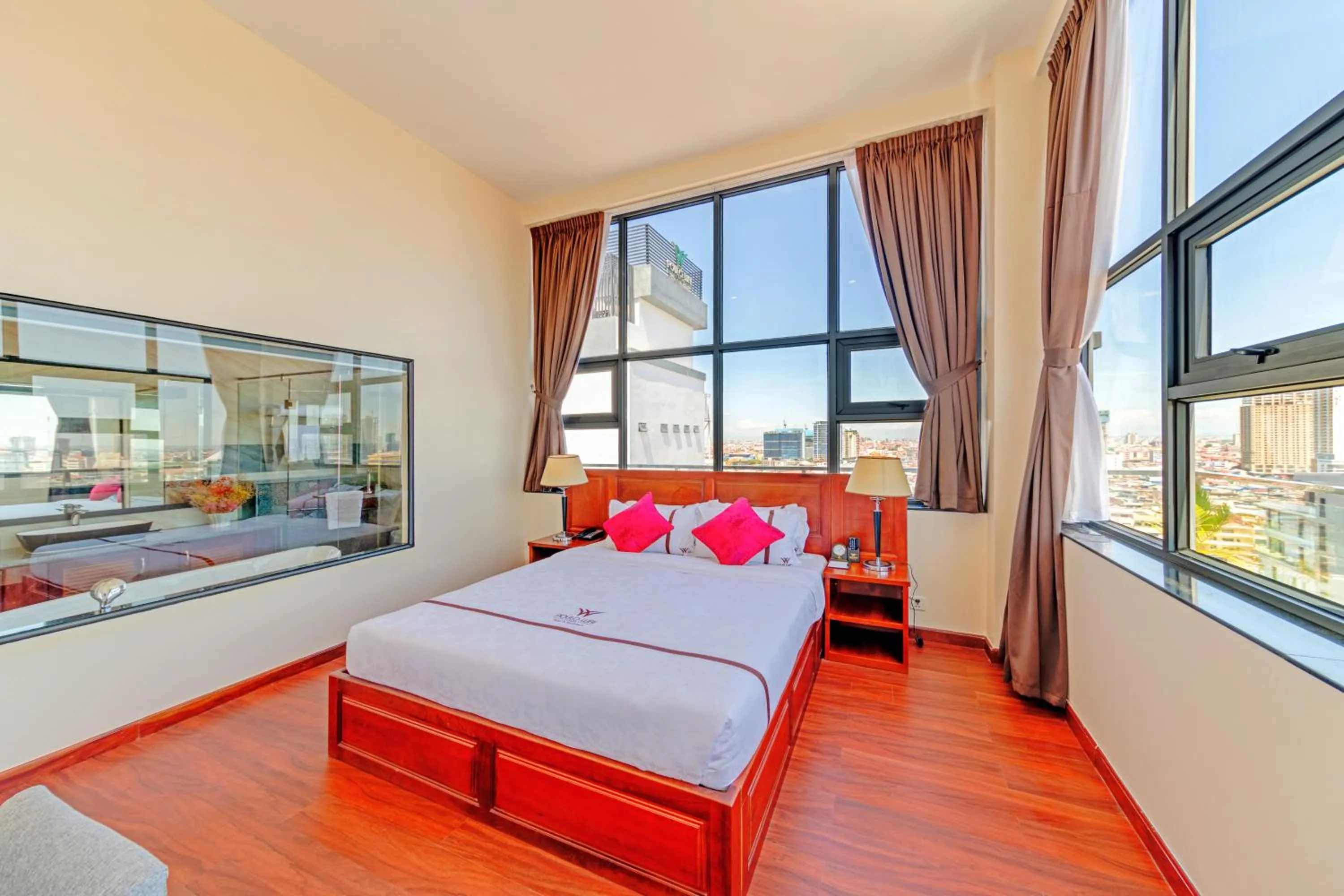 Bed in Poulo Wai Hotel, Trademark Collection by Wyndham