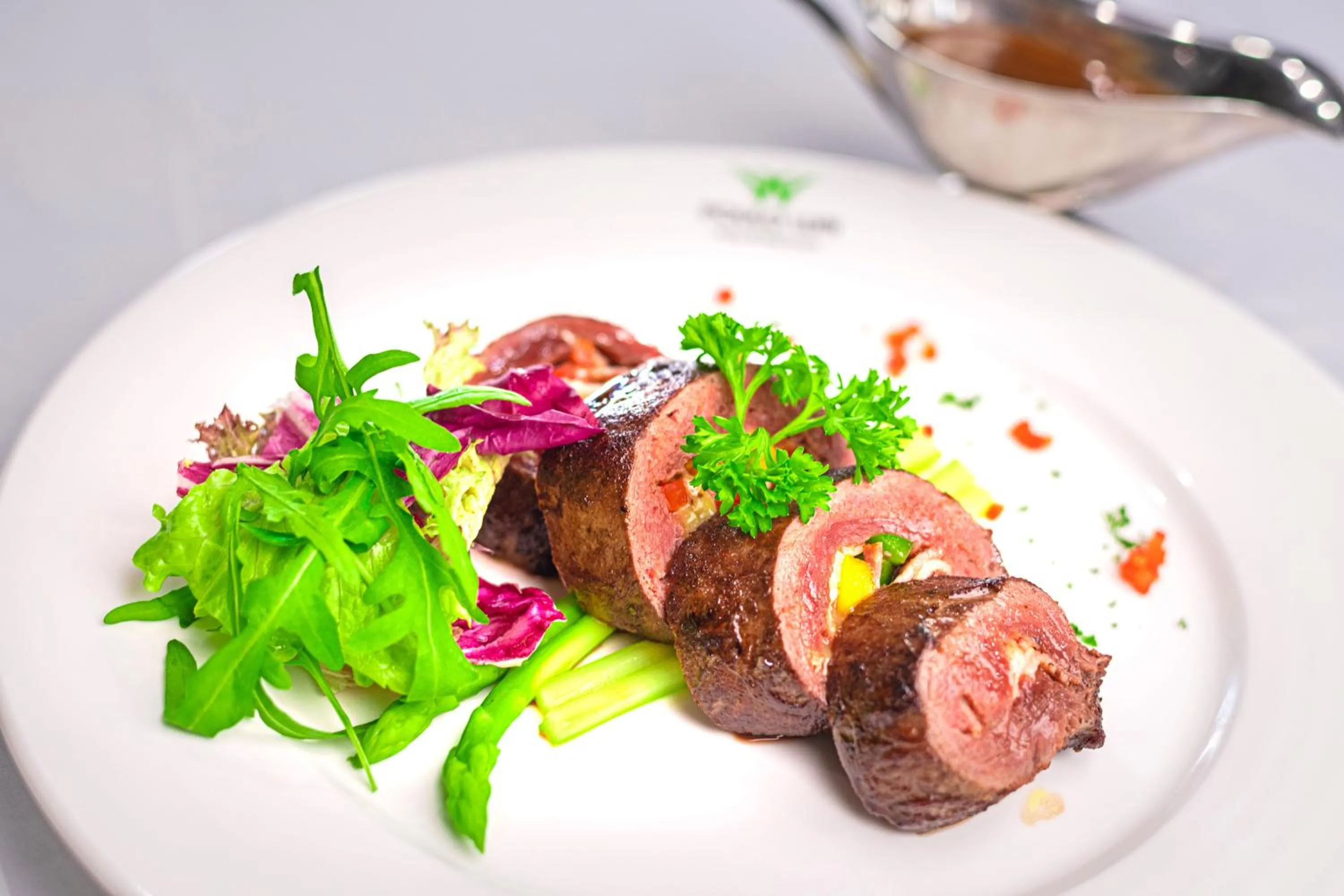 Lounge or bar in Poulo Wai Hotel, Trademark Collection by Wyndham