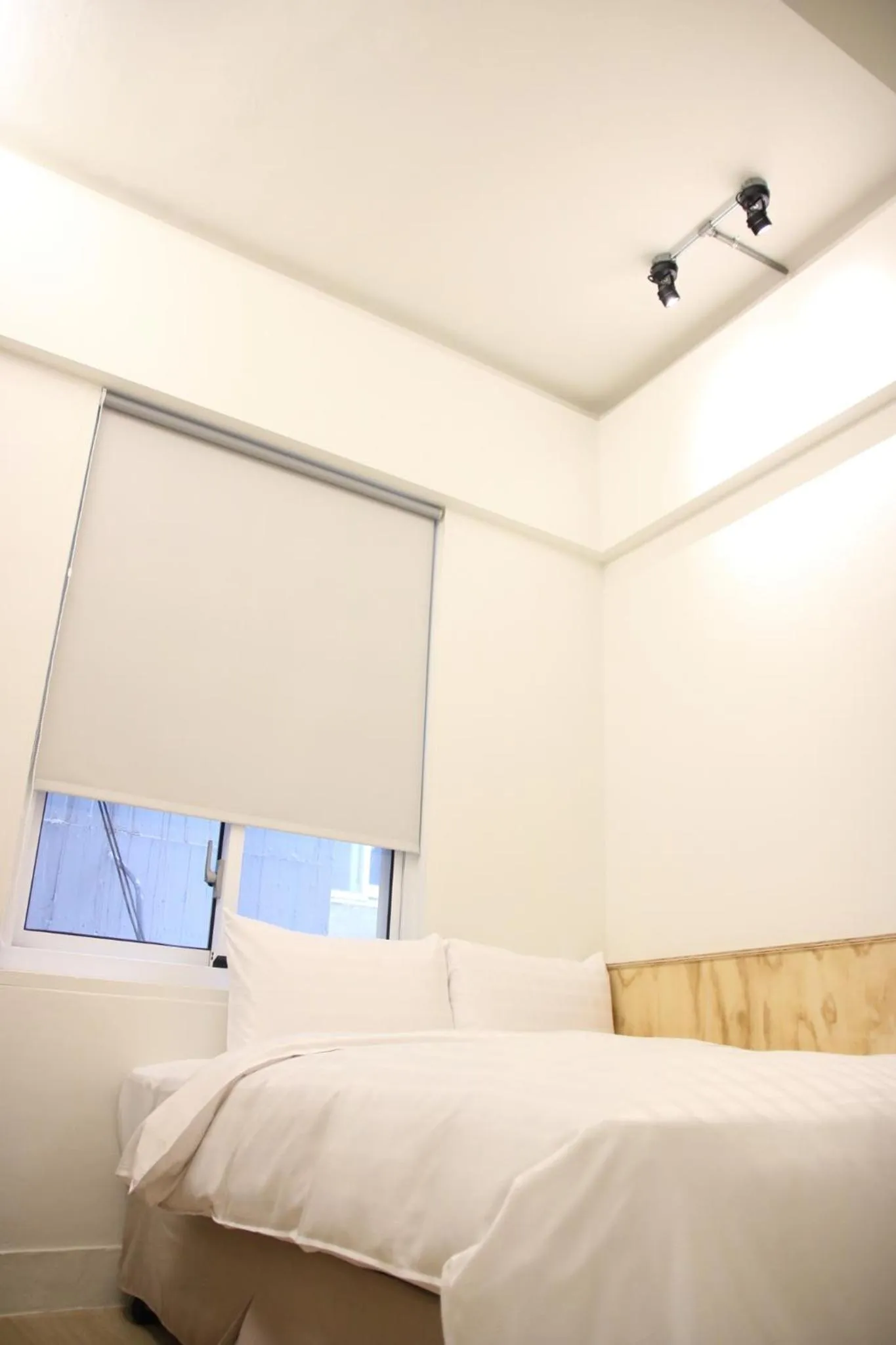 Bed in Home Rest Hotel 2