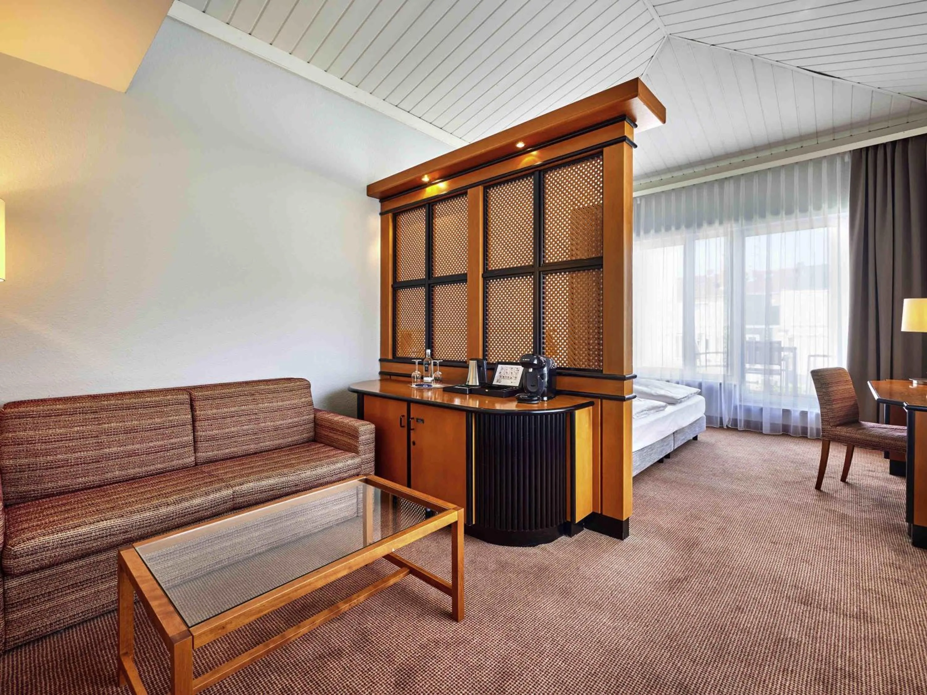 Bedroom in Mercure Hotel Düsseldorf City Center