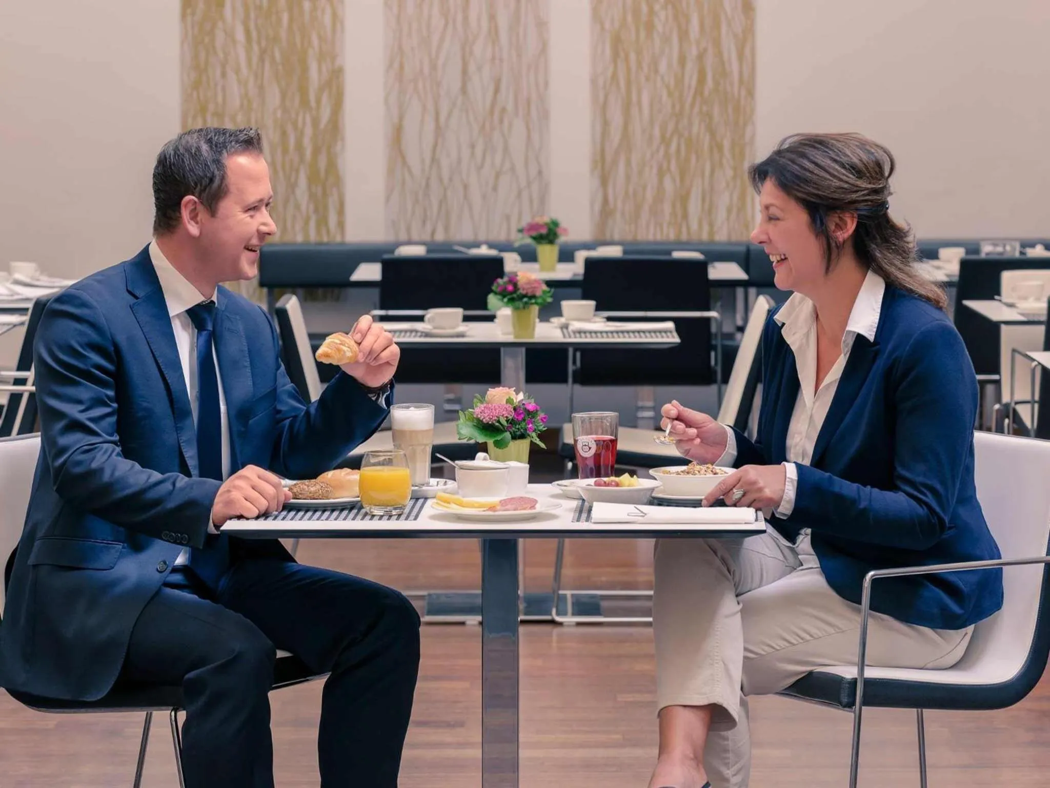 Restaurant/places to eat in Mercure Hotel Düsseldorf City Center