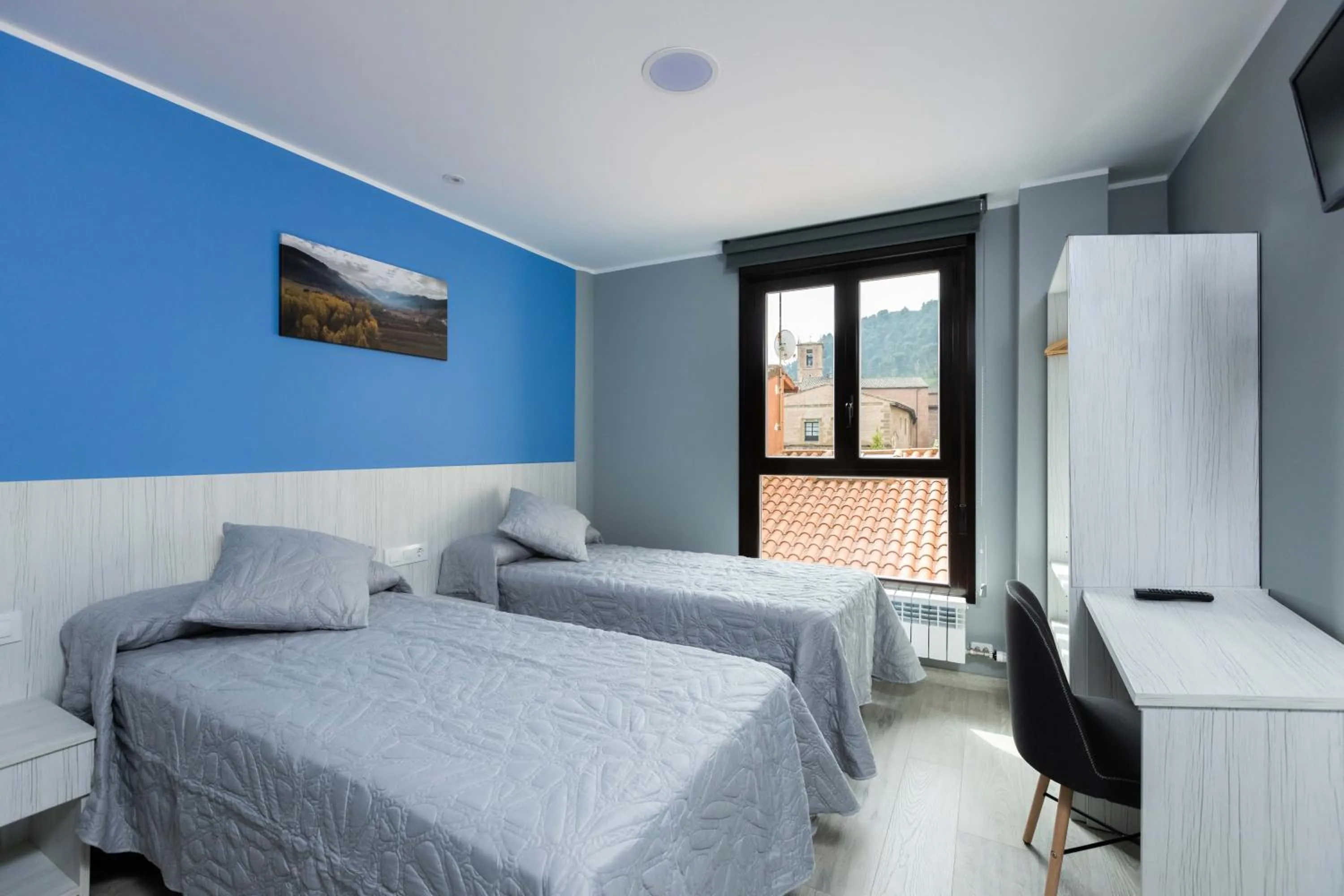 Two-Bedroom Apartment in Apartamentos Turísticos San Lorenzo
