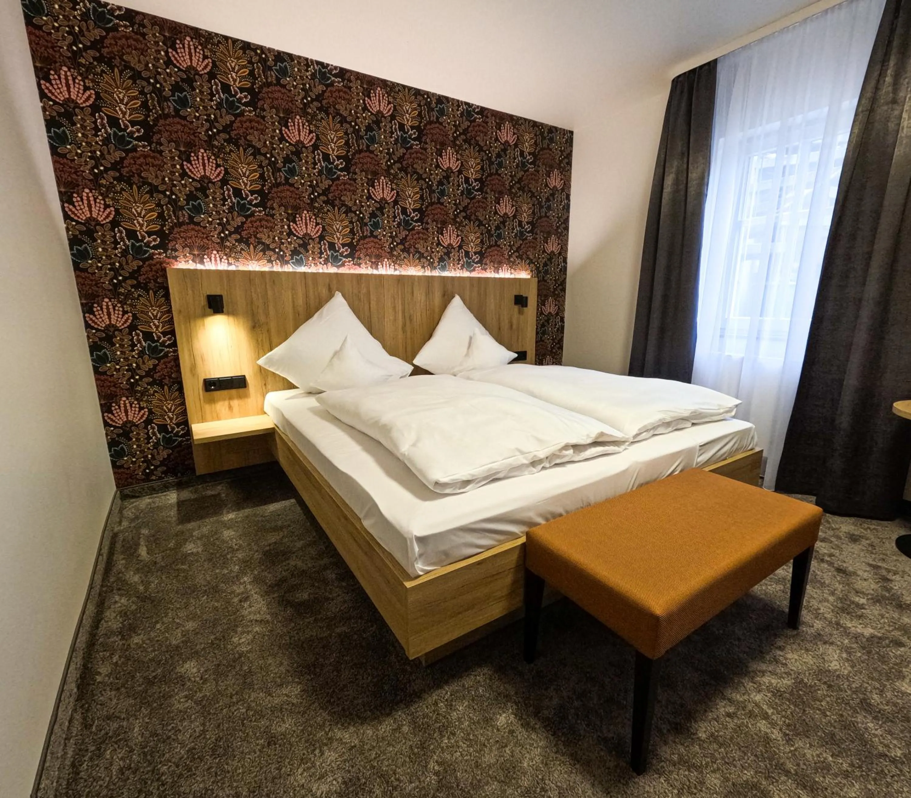 Bedroom, Bed in Akzent Hotel Schranne