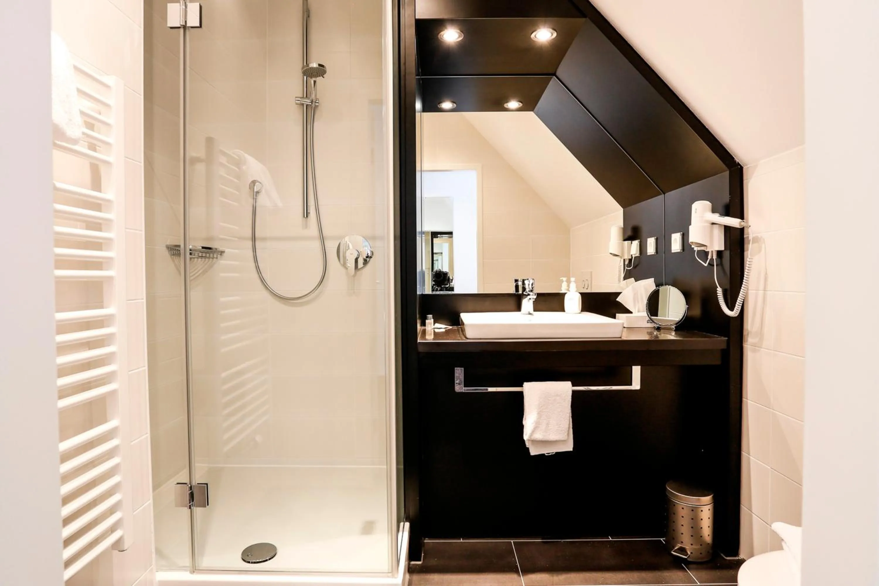 Bathroom in Hotel Schempp