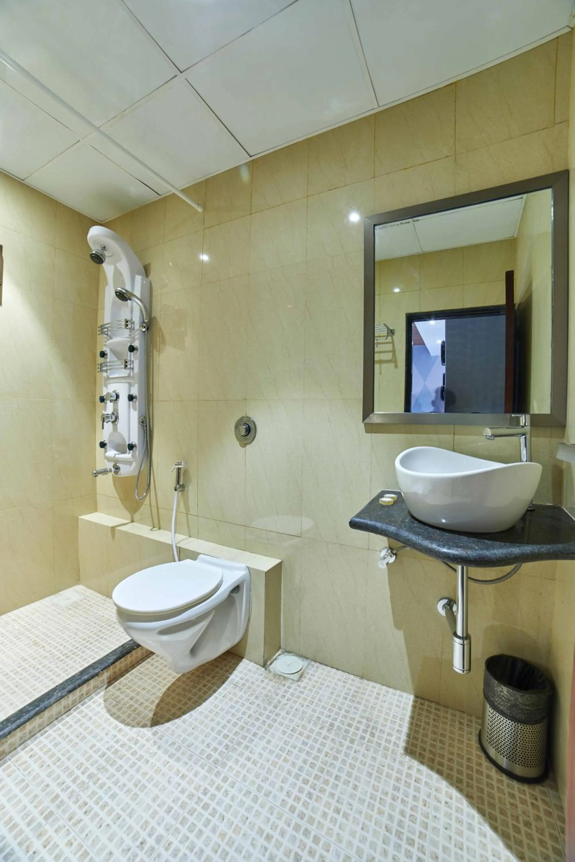 Shower in Aureole Mrida - A Boutique Hotel