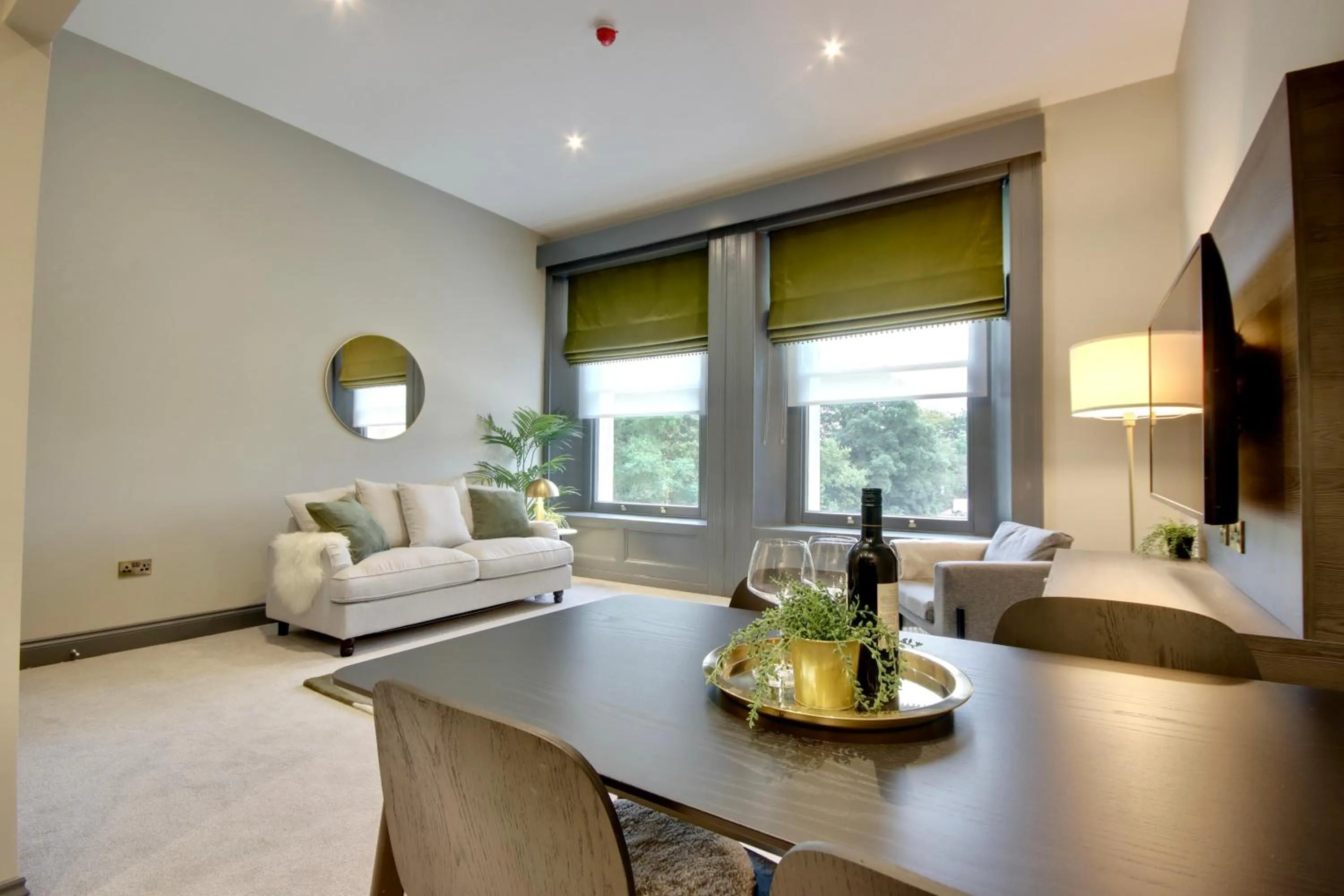 Living room in Orange Grove Hotel & Gardens