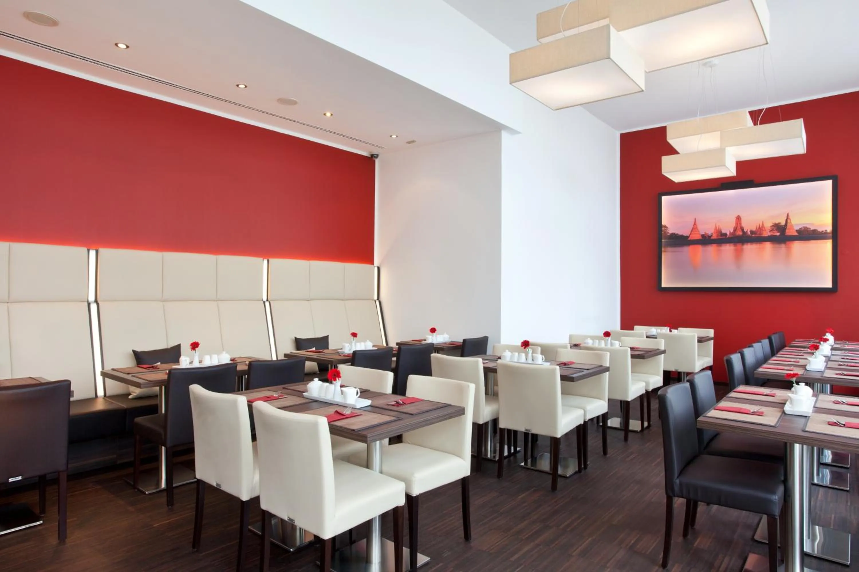 Decorative detail in Hotel Asahi