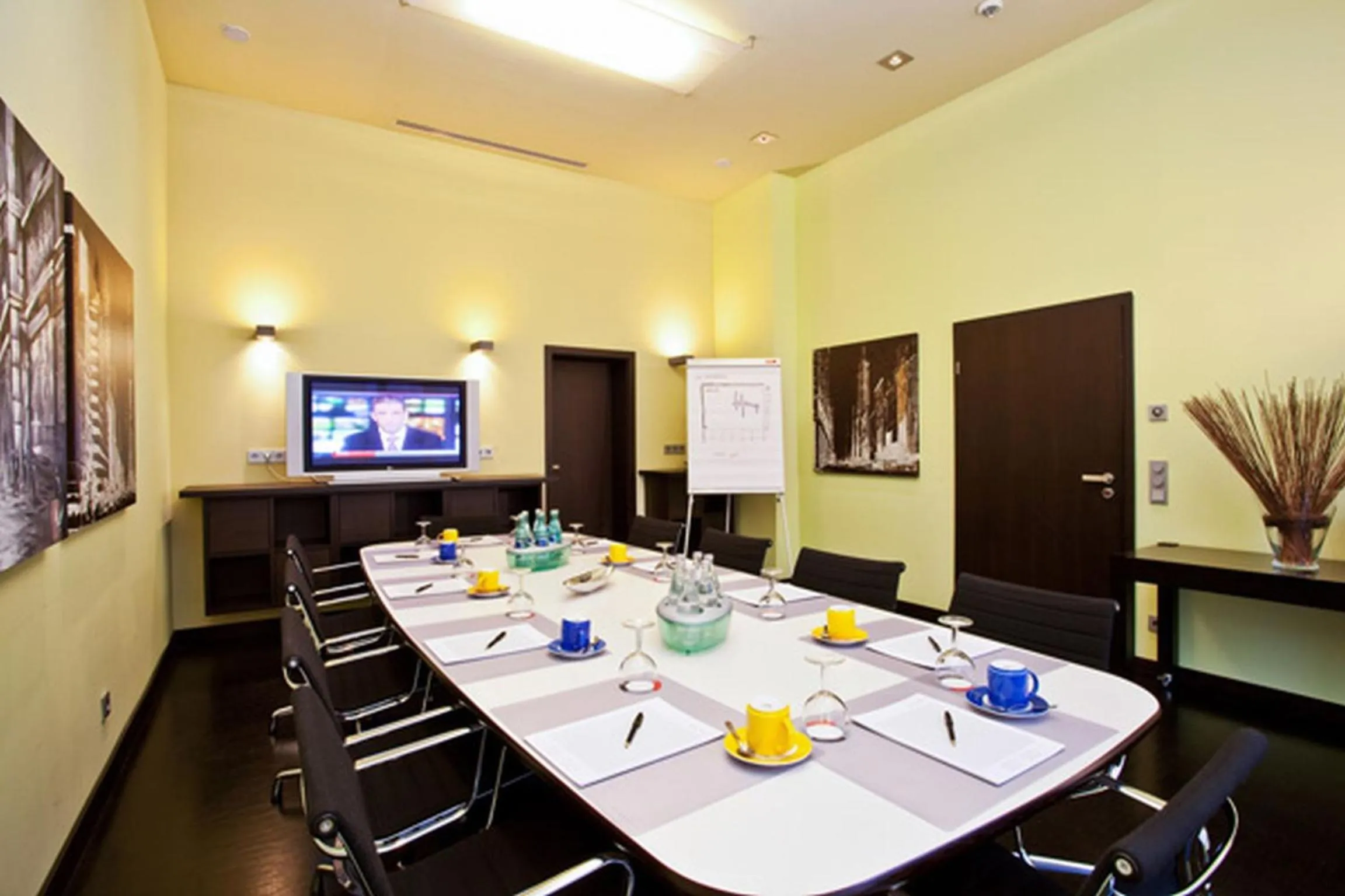 Business facilities in Hotel Asahi