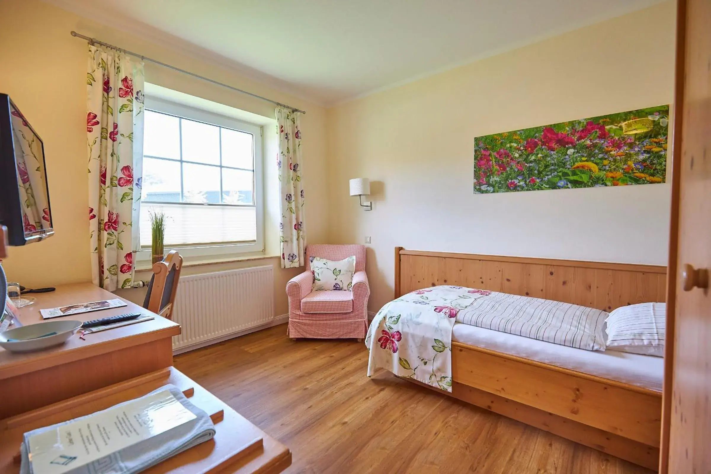 Standard Single Room - single occupancy in Flair Landhotel Strengliner Mühle Standard Single Room - single occupancy in Flair Landhotel Strengliner Mühle