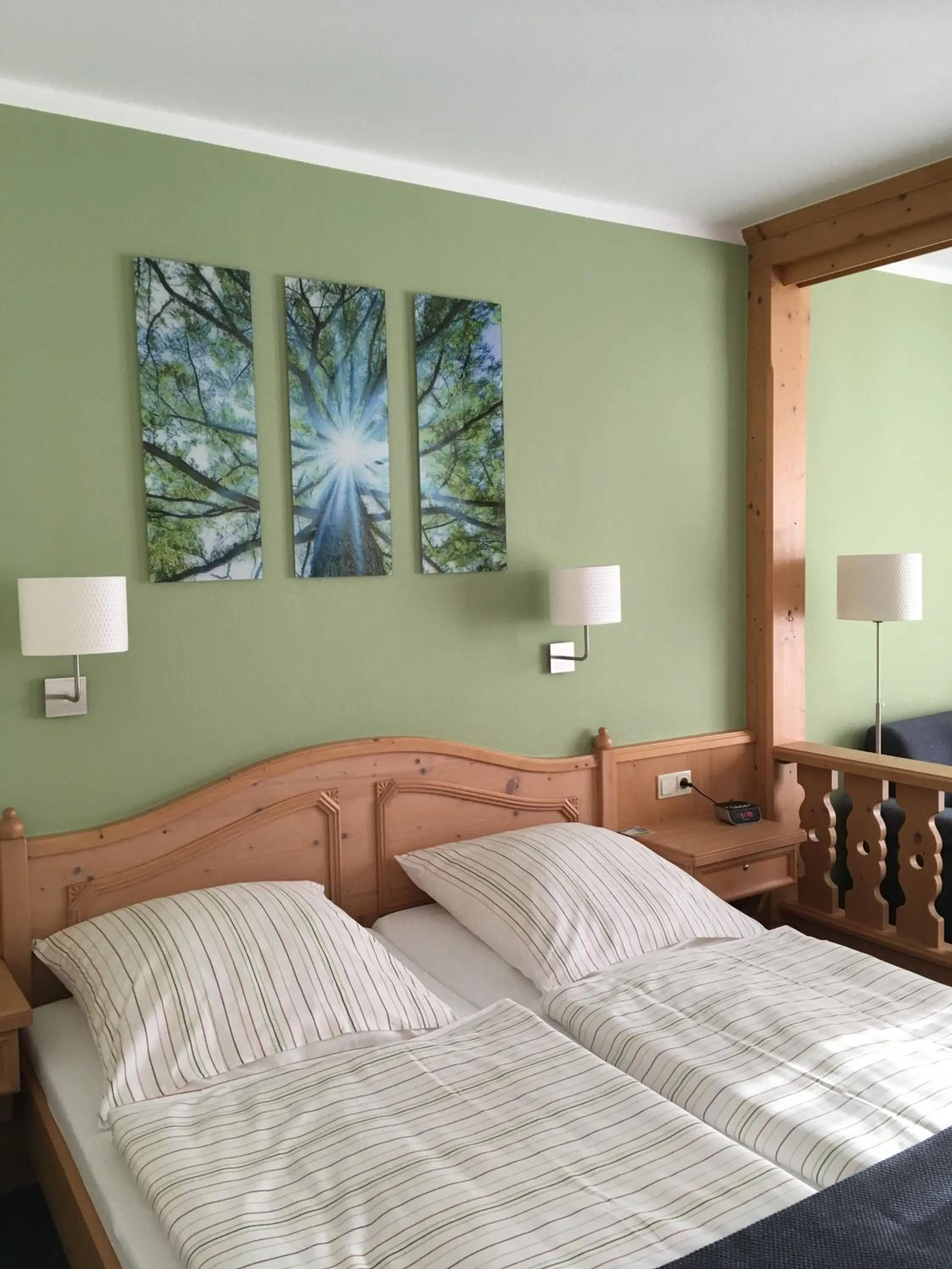 Photo of the whole room, Bed in Flair Landhotel Strengliner Mühle