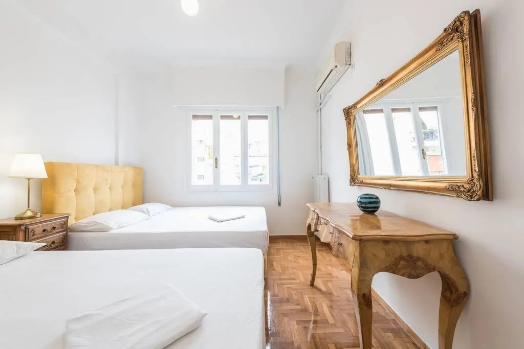 Bed in Victoria Supreme Suite