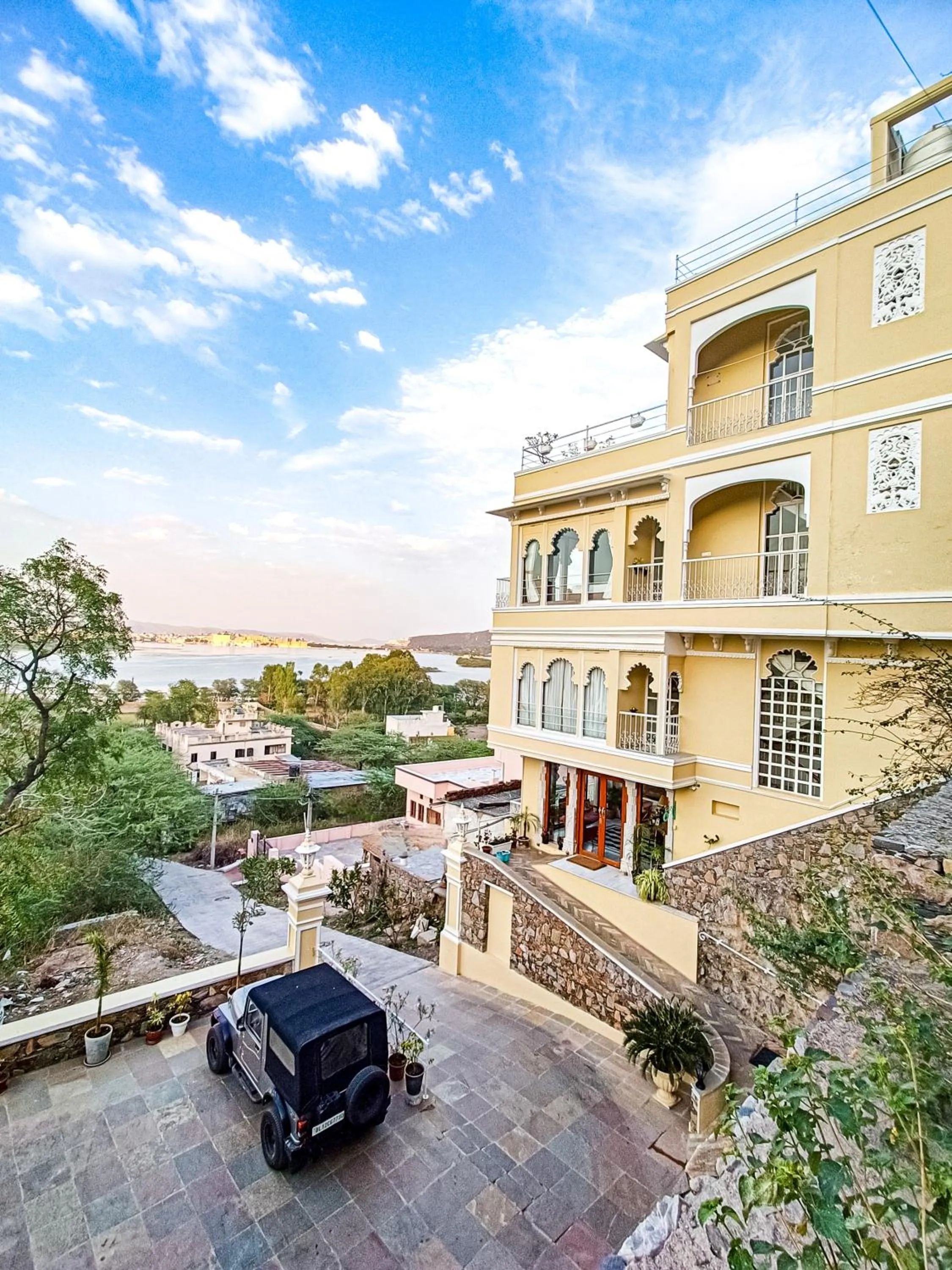 Parking in Burj Baneria - A Boutique Homestay