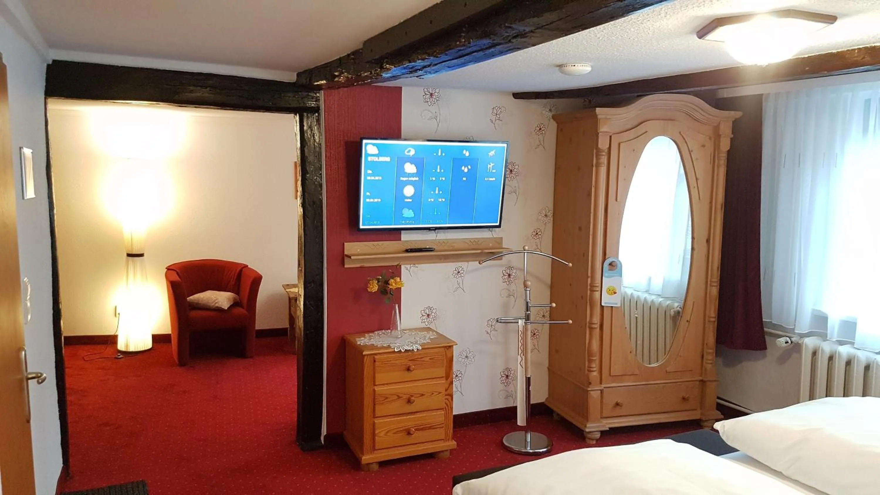 Photo of the whole room, Bed in Hotel Zum Bürgergarten