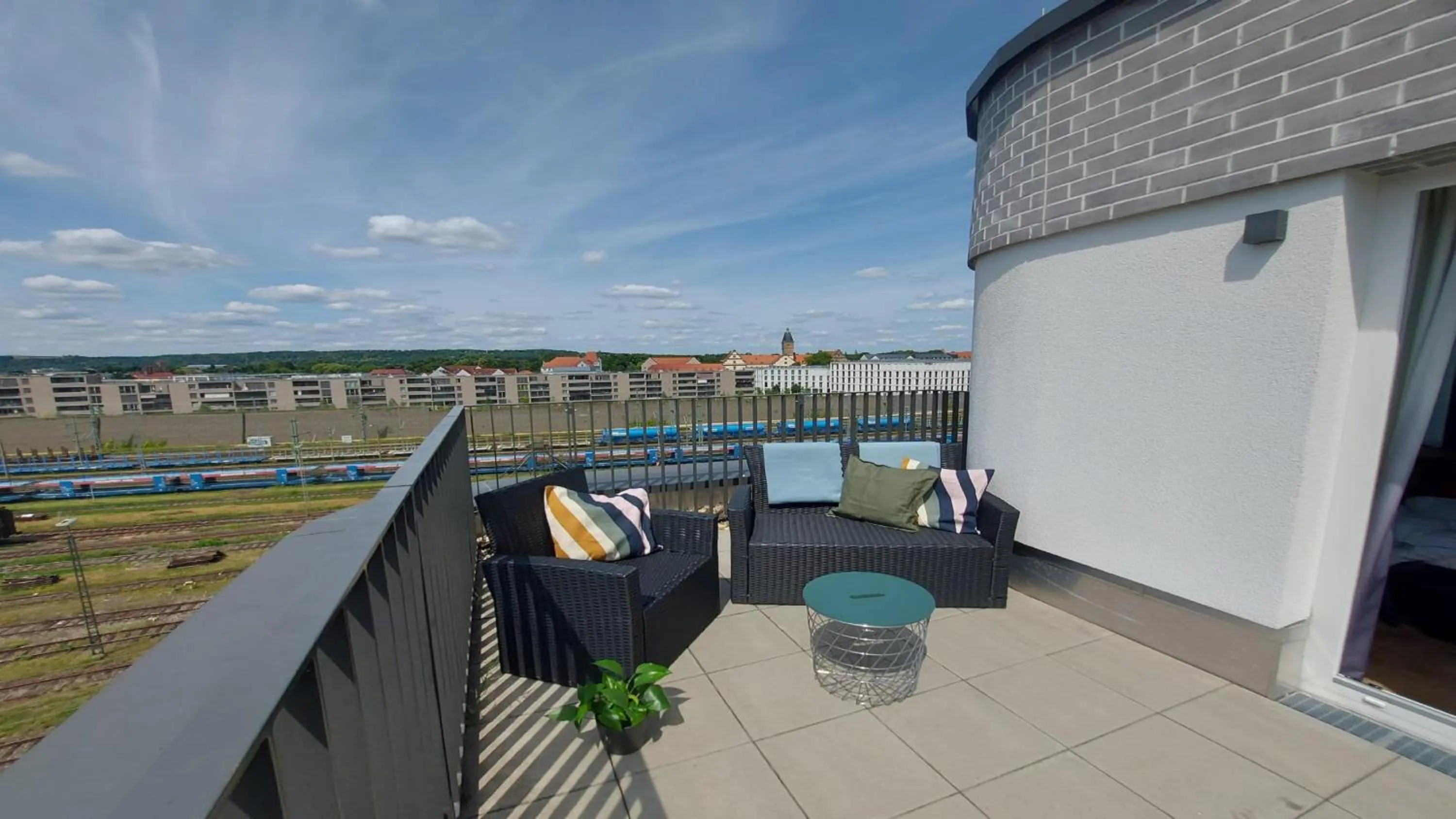 Photo of the whole room in Holiday Inn - the niu, Sparrow Regensburg by IHG