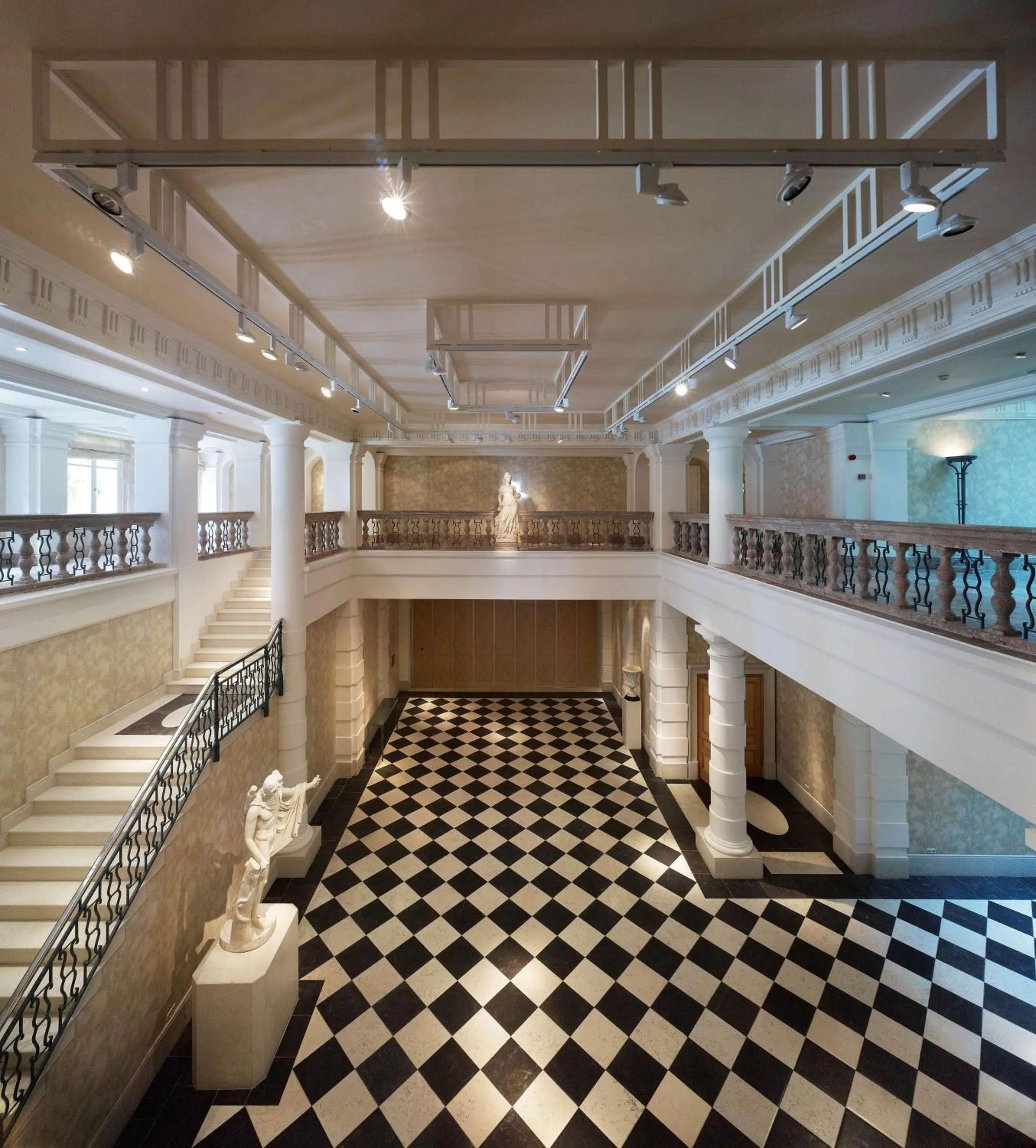 Meeting/conference room in Anantara Villas & Suites Marbella Benahavis