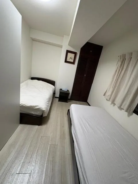 Bed in Tokyo Kakan