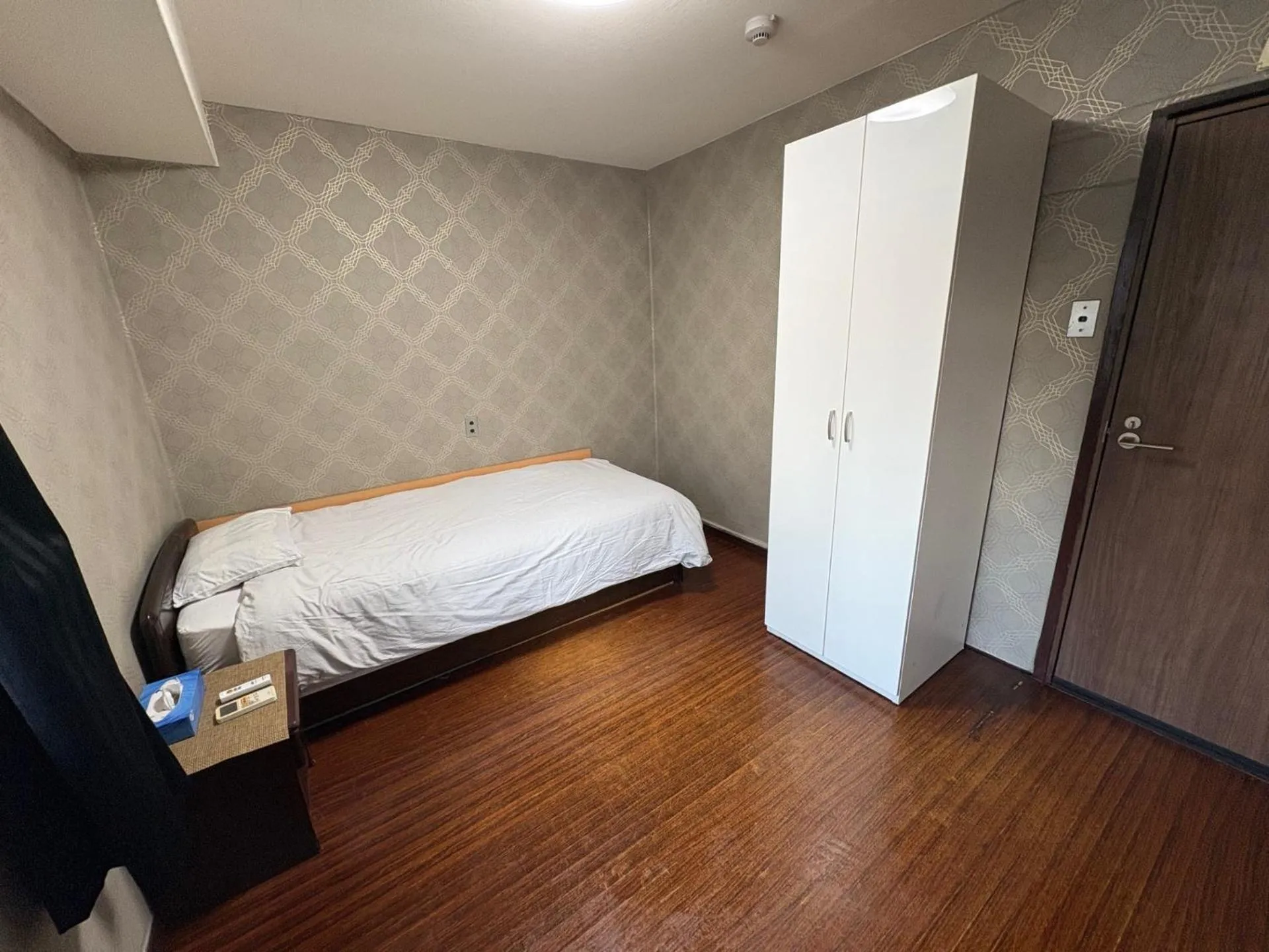 Bed in Tokyo Kakan