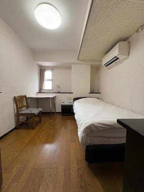 Bed in Tokyo Kakan