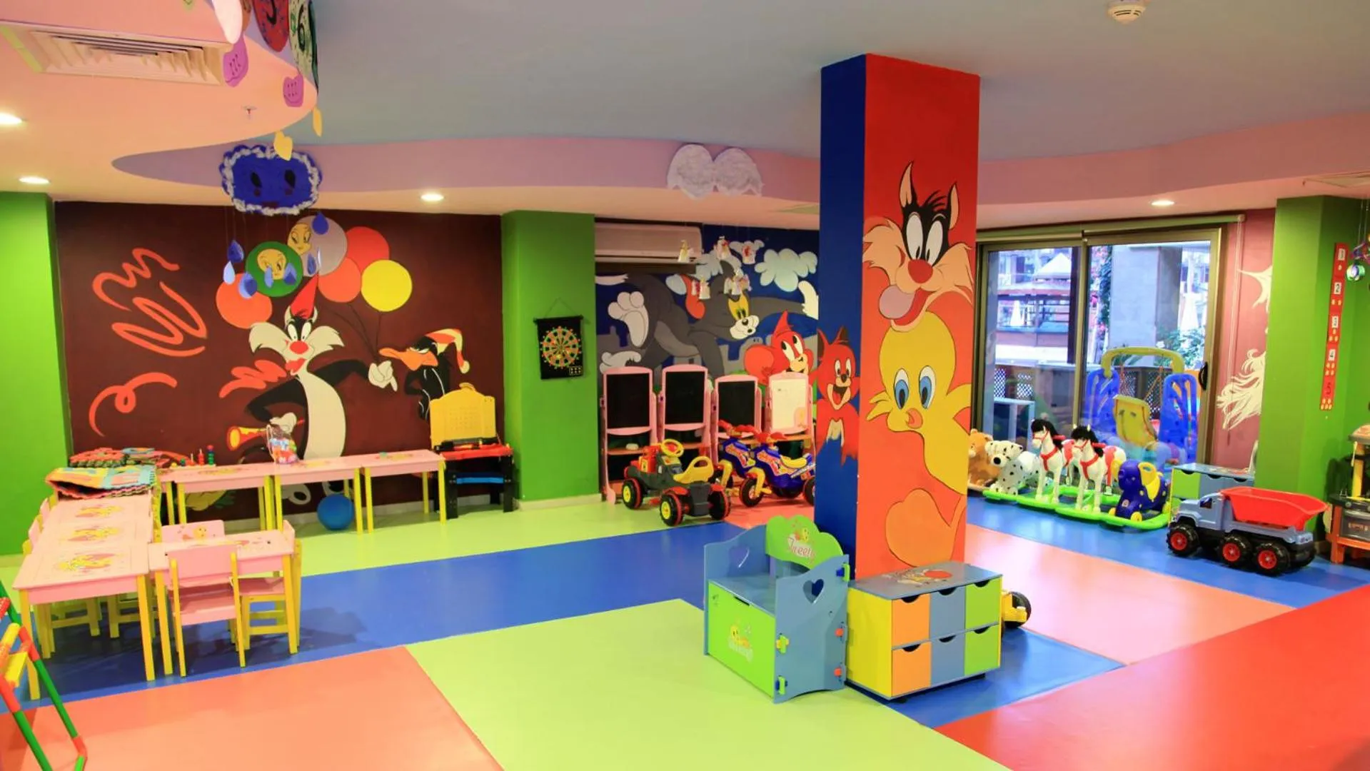 Kids's club in Cratos Premium Hotel Casino & SPA