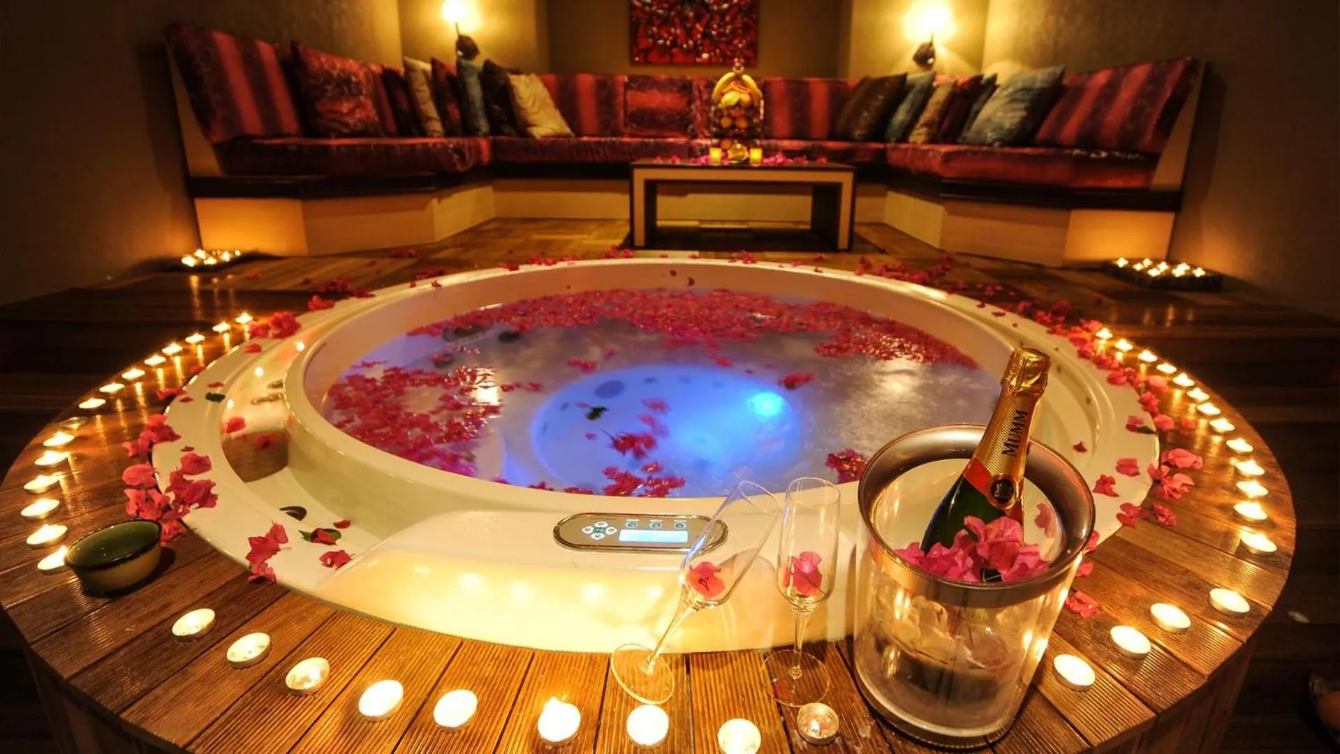 Spa and wellness centre/facilities in Cratos Premium Hotel Casino & SPA