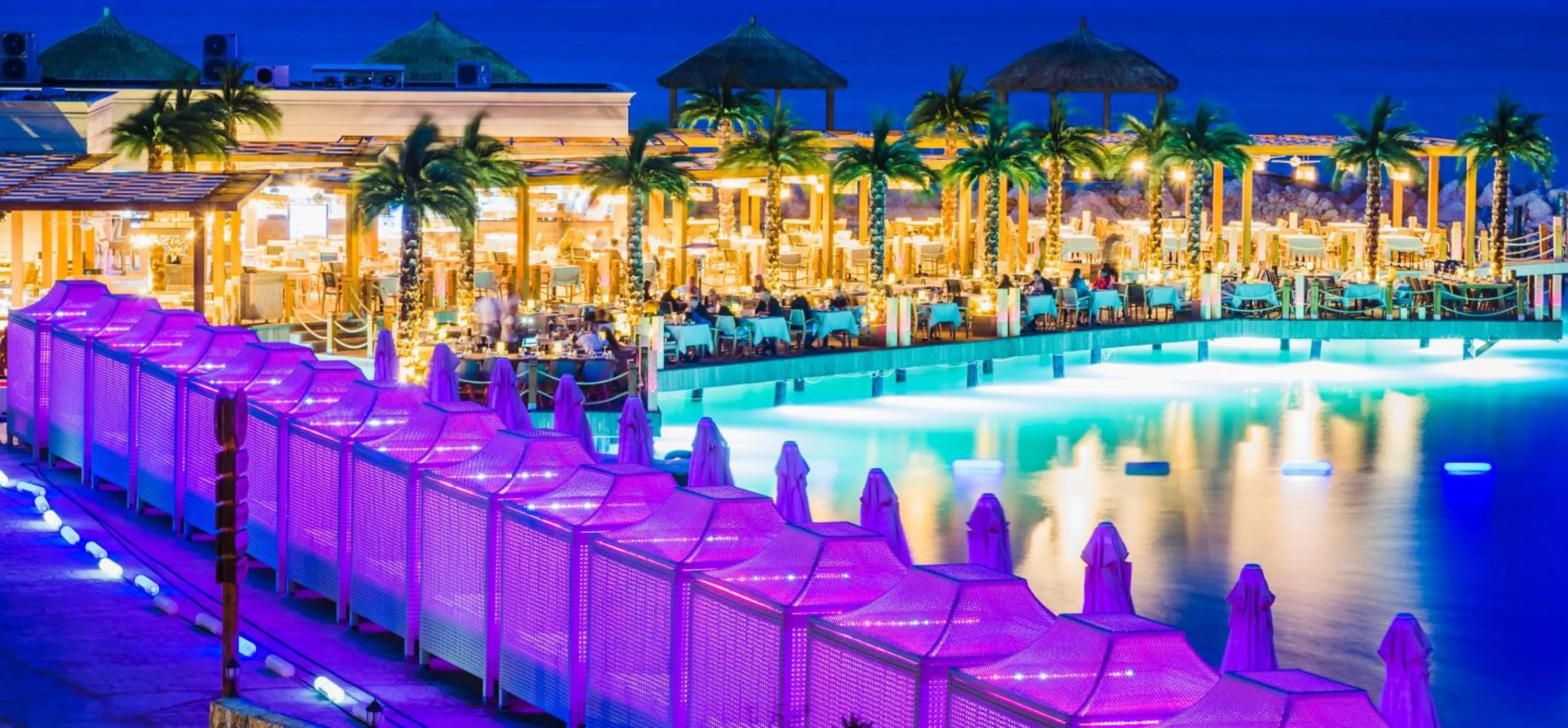 Night in Cratos Premium Hotel Casino & SPA