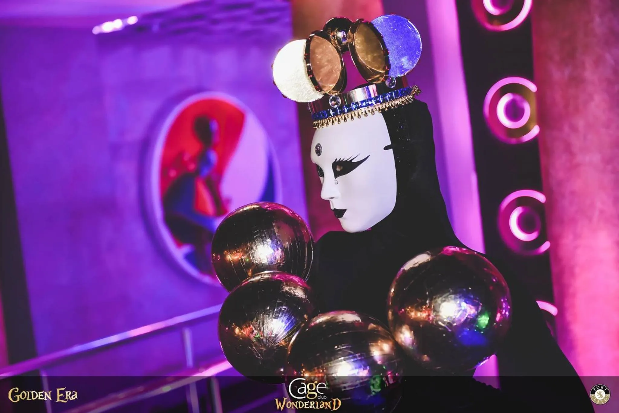 Nightclub / DJ in Cratos Premium Hotel Casino & SPA