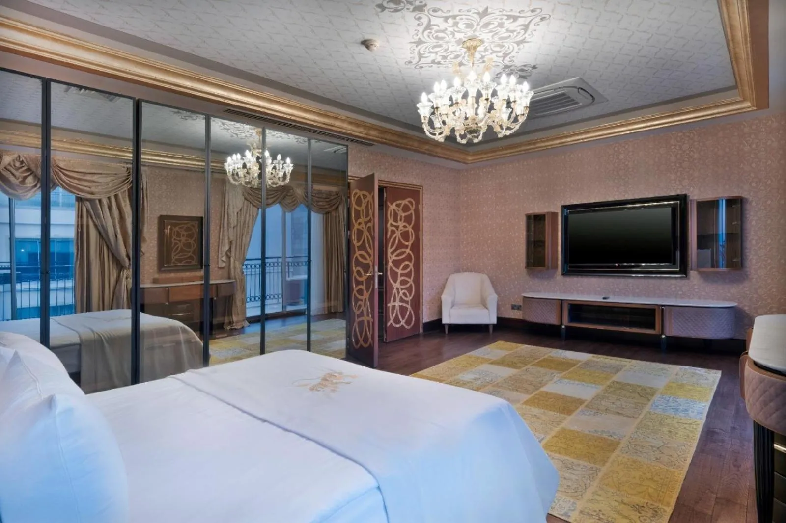 TV and multimedia, Bed in Cratos Premium Hotel Casino & SPA