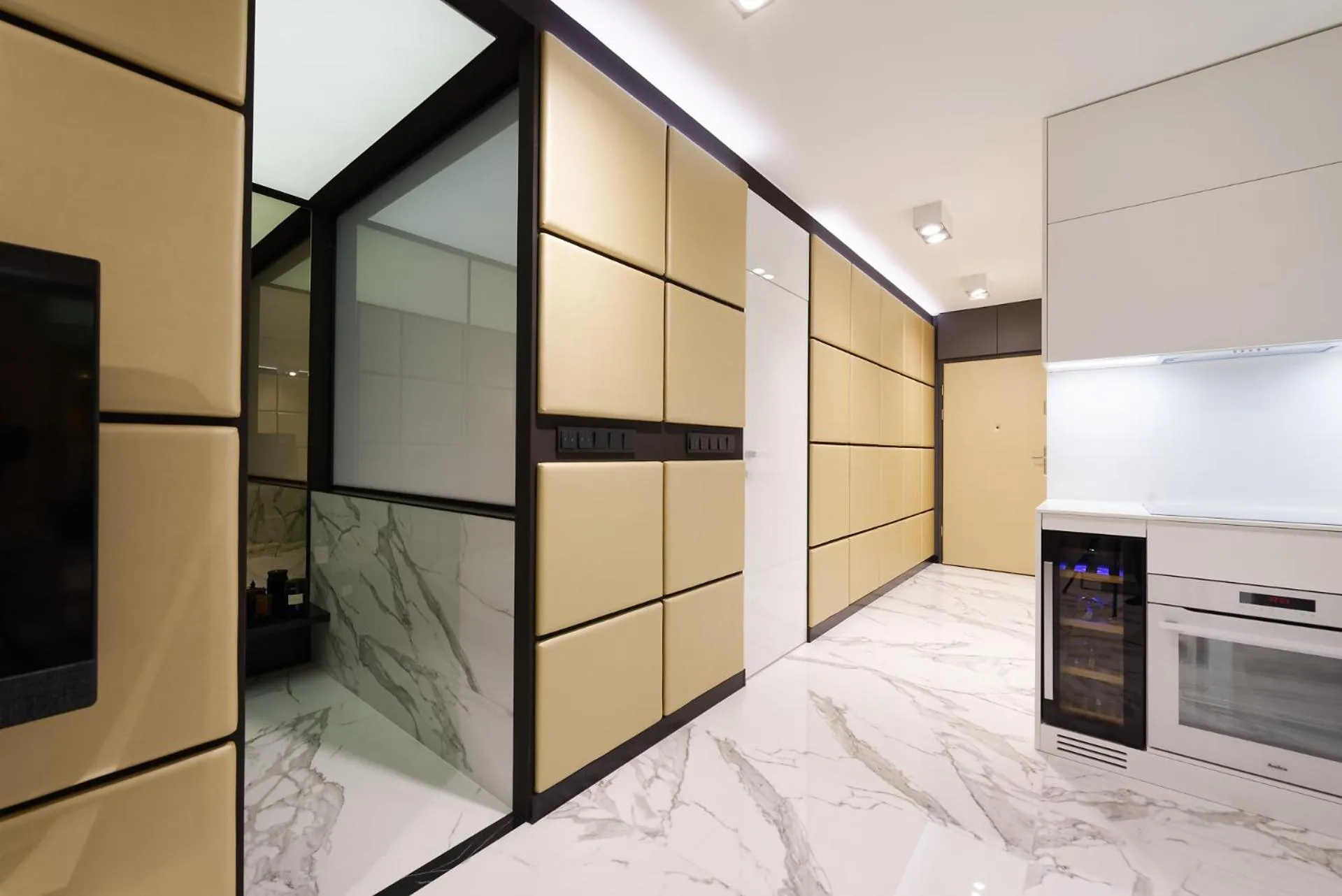 Super Apartment with Hot Tub